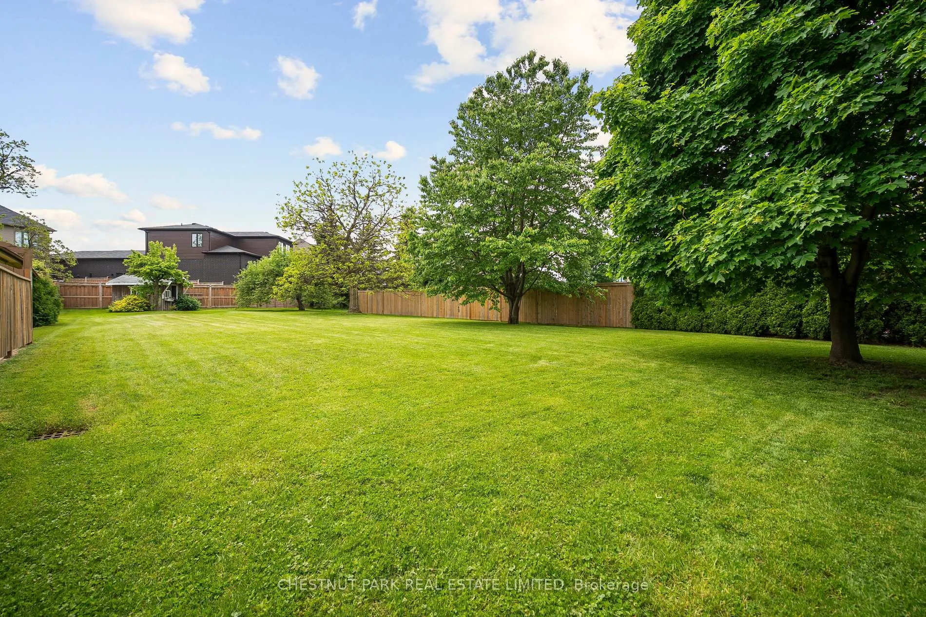 Photo 38 of 5170 King Street, Lincoln, Beamsville — HOMEH