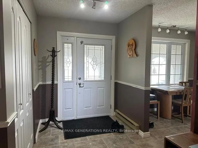 Photo 1 of 46 Bastedo Crescent, Marathon — HOMEH