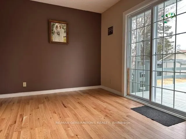 Photo 16 of 46 Bastedo Crescent, Marathon — HOMEH