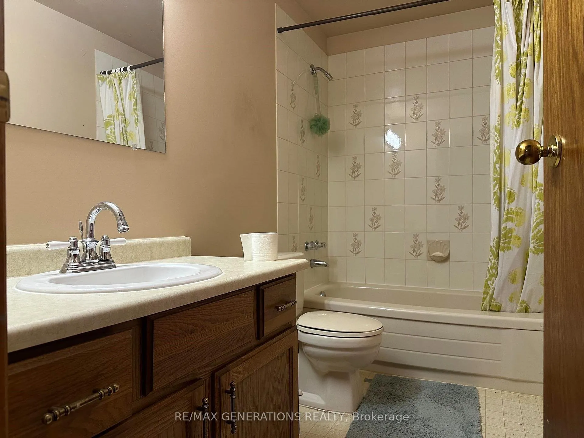 Photo 33 of 46 Bastedo Crescent, Marathon — HOMEH