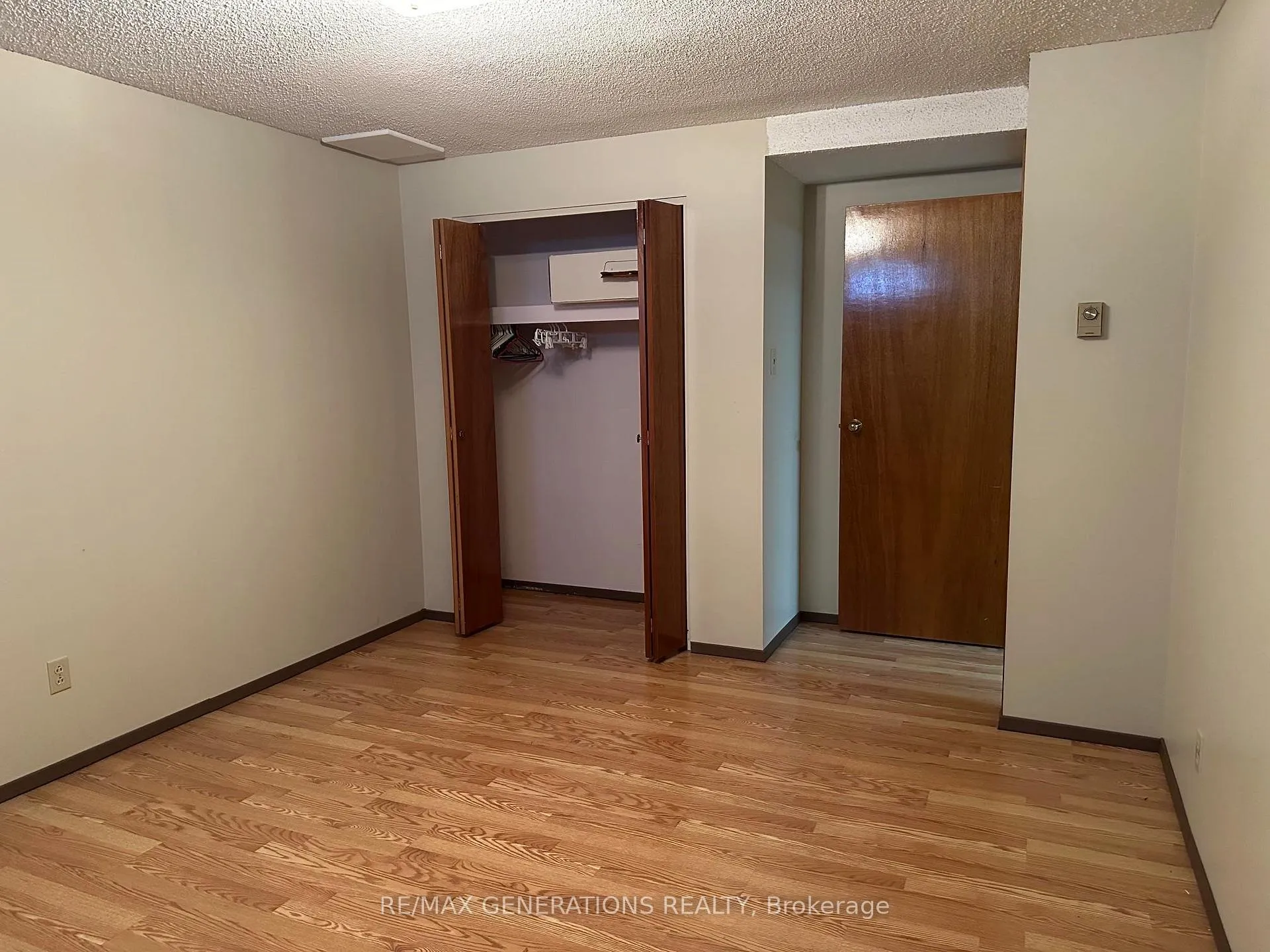 Photo 36 of 46 Bastedo Crescent, Marathon — HOMEH