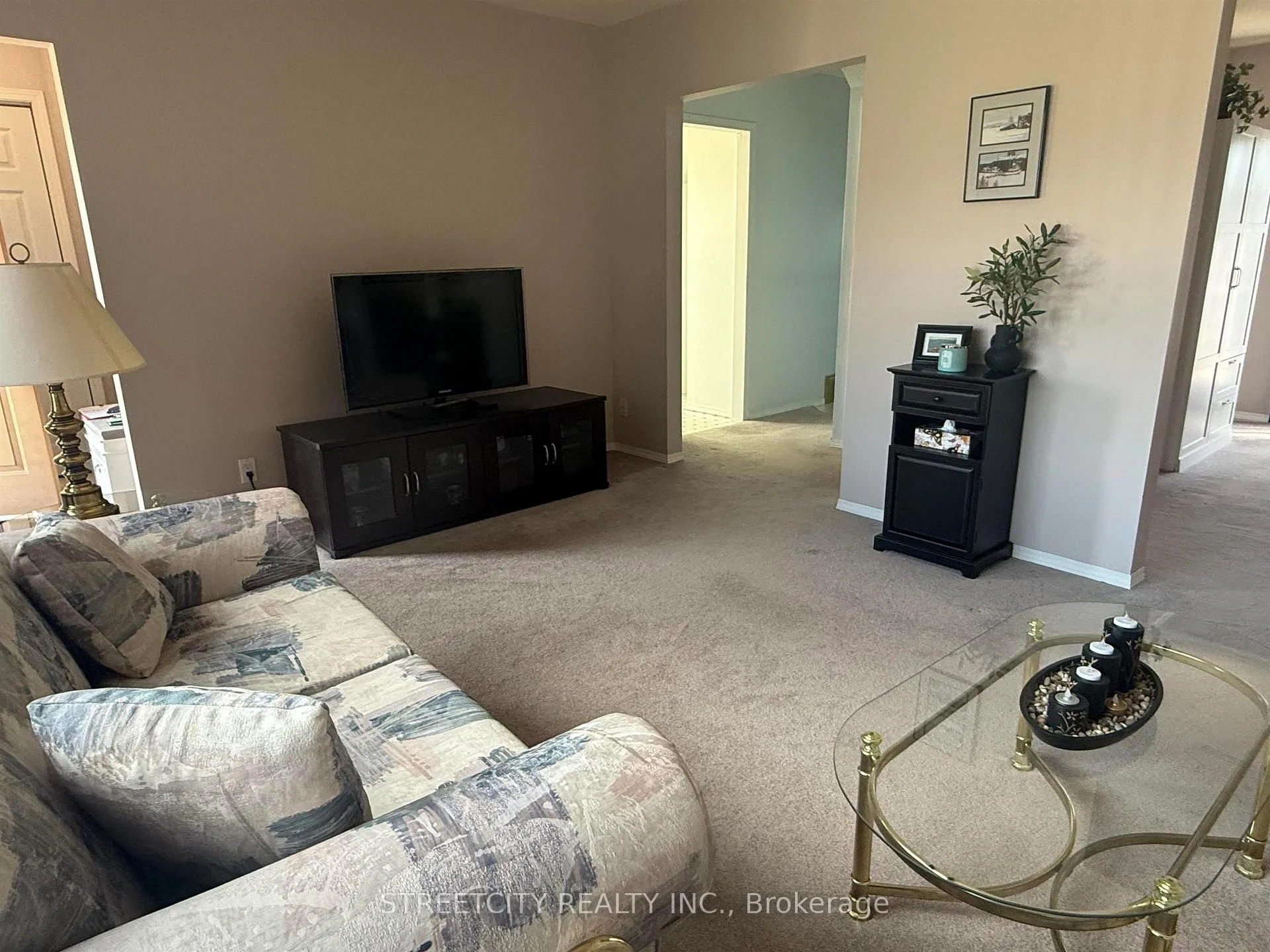 Photo 5 of 308 Christina St W, Thunder Bay, Westfort — HOMEH