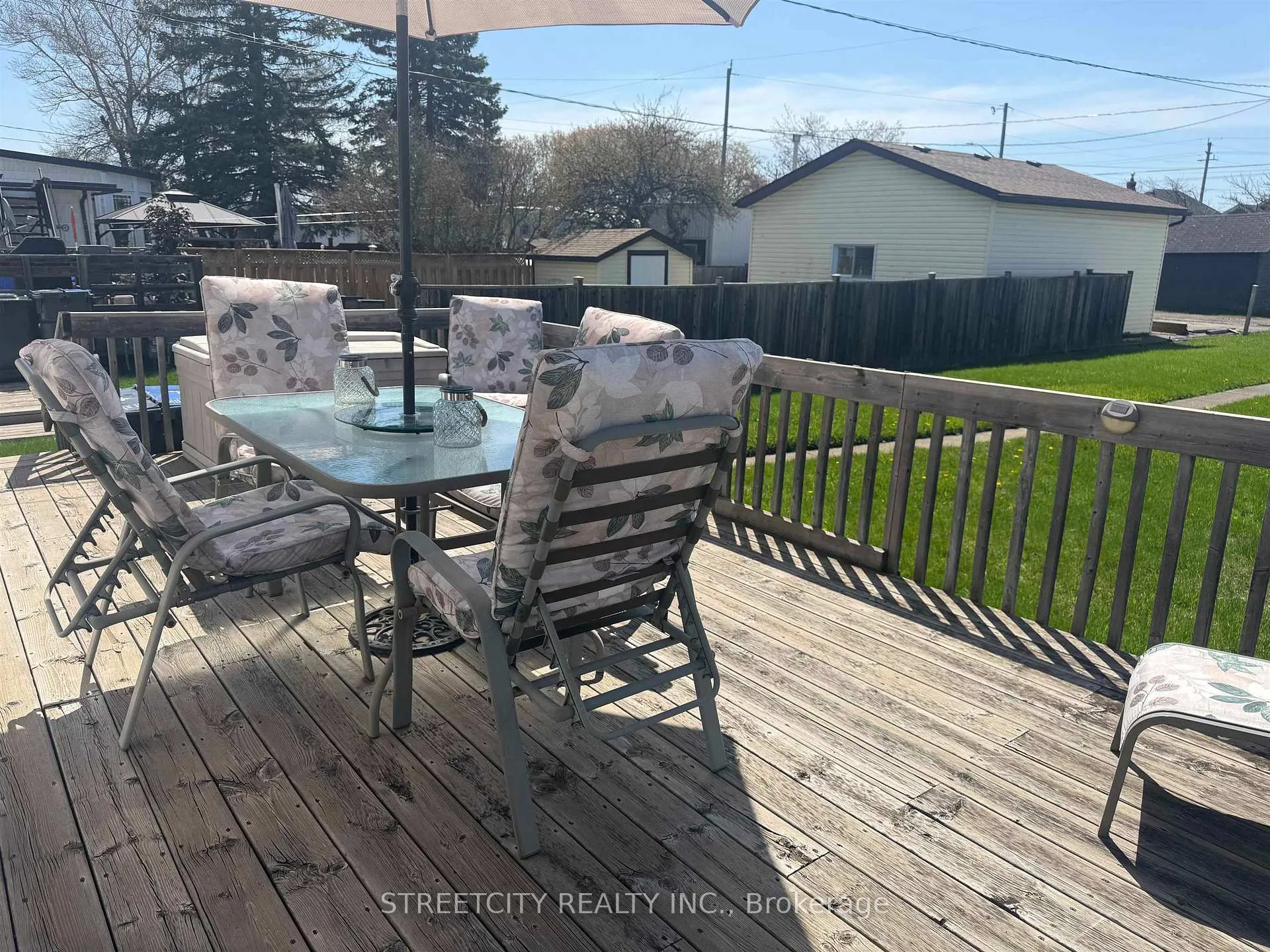 Photo 23 of 308 Christina St W, Thunder Bay, Westfort — HOMEH
