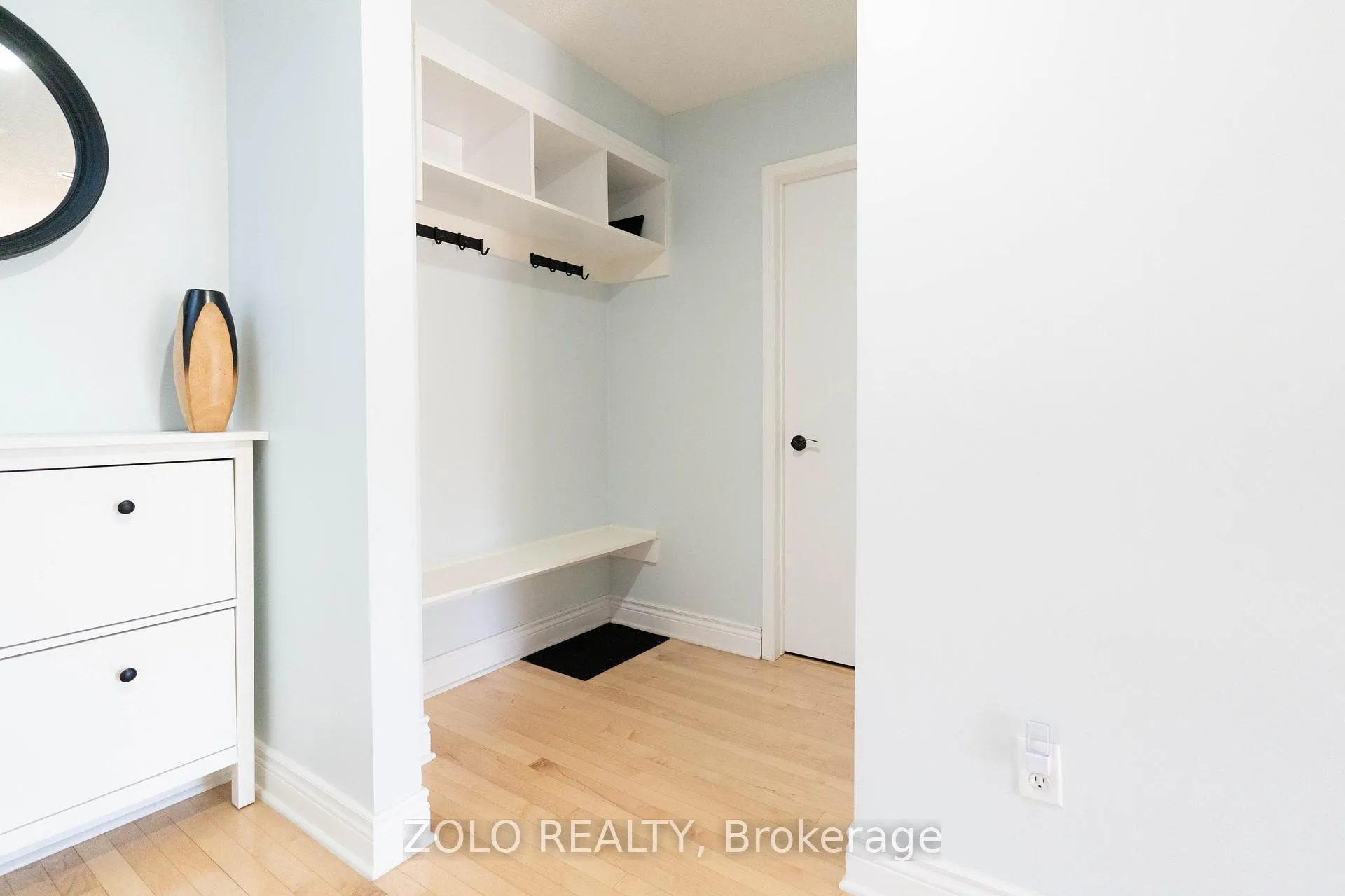 Photo 6 of 308 Howden Crescent, Orangeville — HOMEH