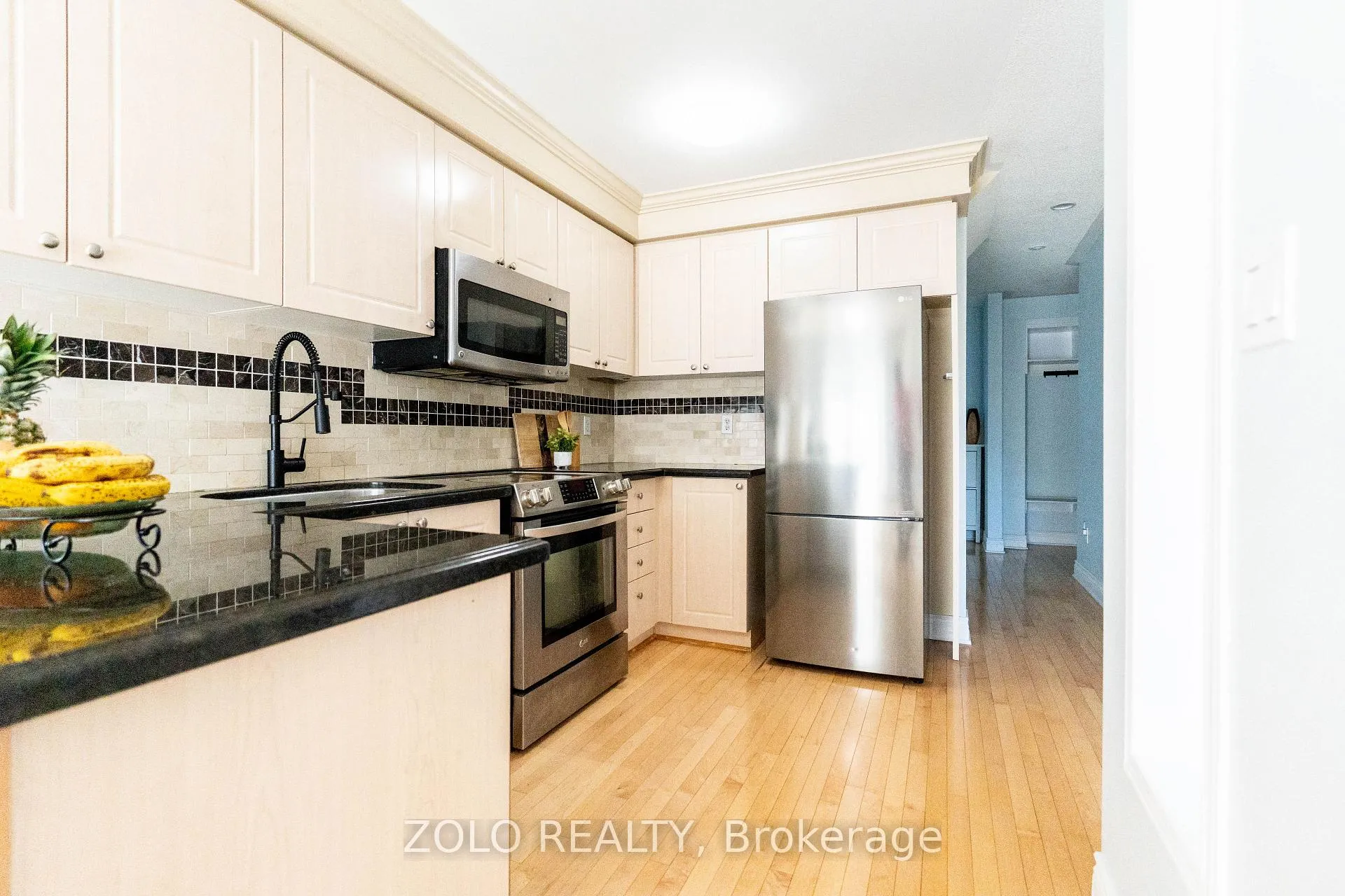 Photo 9 of 308 Howden Crescent, Orangeville — HOMEH