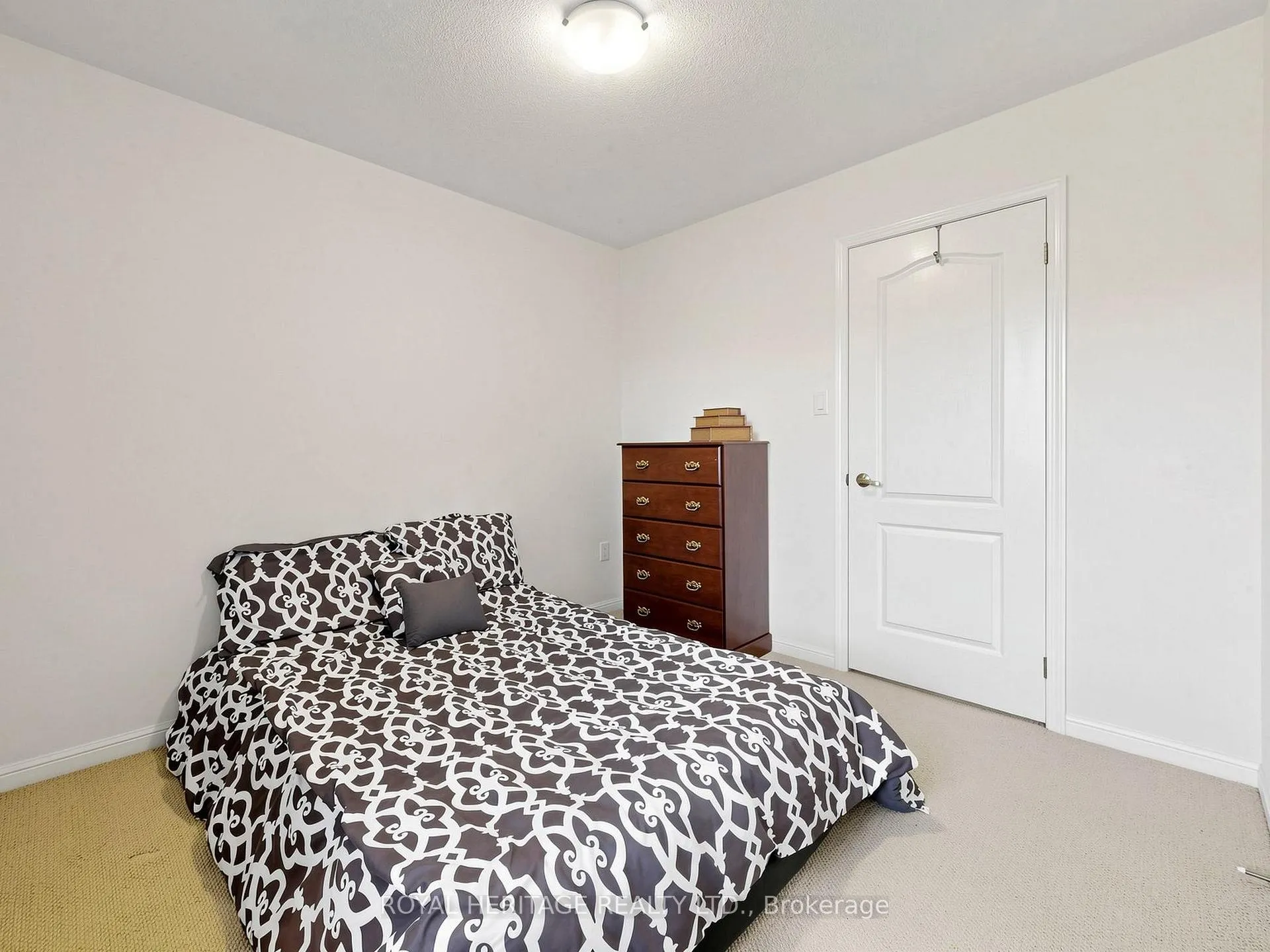Photo 34 of 610 Holly Avenue, Milton, Coates — HOMEH