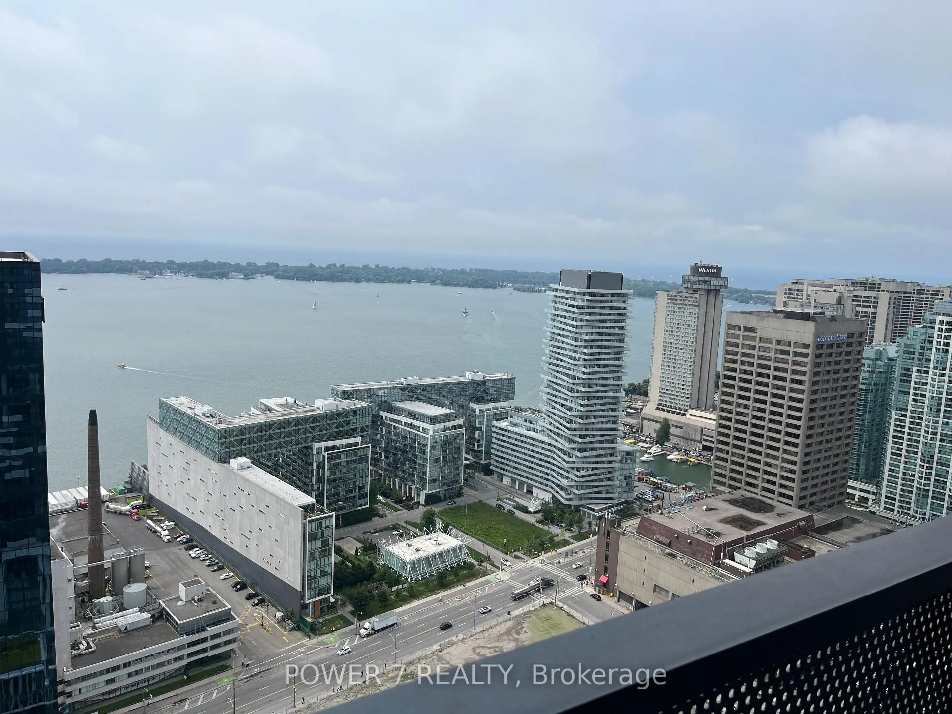 Photo 6 of Unit 4511, 55 Cooper Street, Toronto, Waterfront Communities — HOMEH