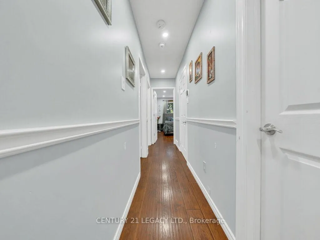 Photo 15 of 957 Francis Road, Burlington, LaSalle — HOMEH
