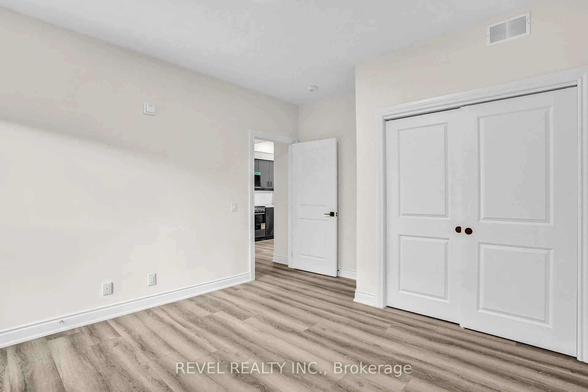 Photo 14 of Unit 2A, 261 King Street E, Hamilton, Stoney Creek — HOMEH