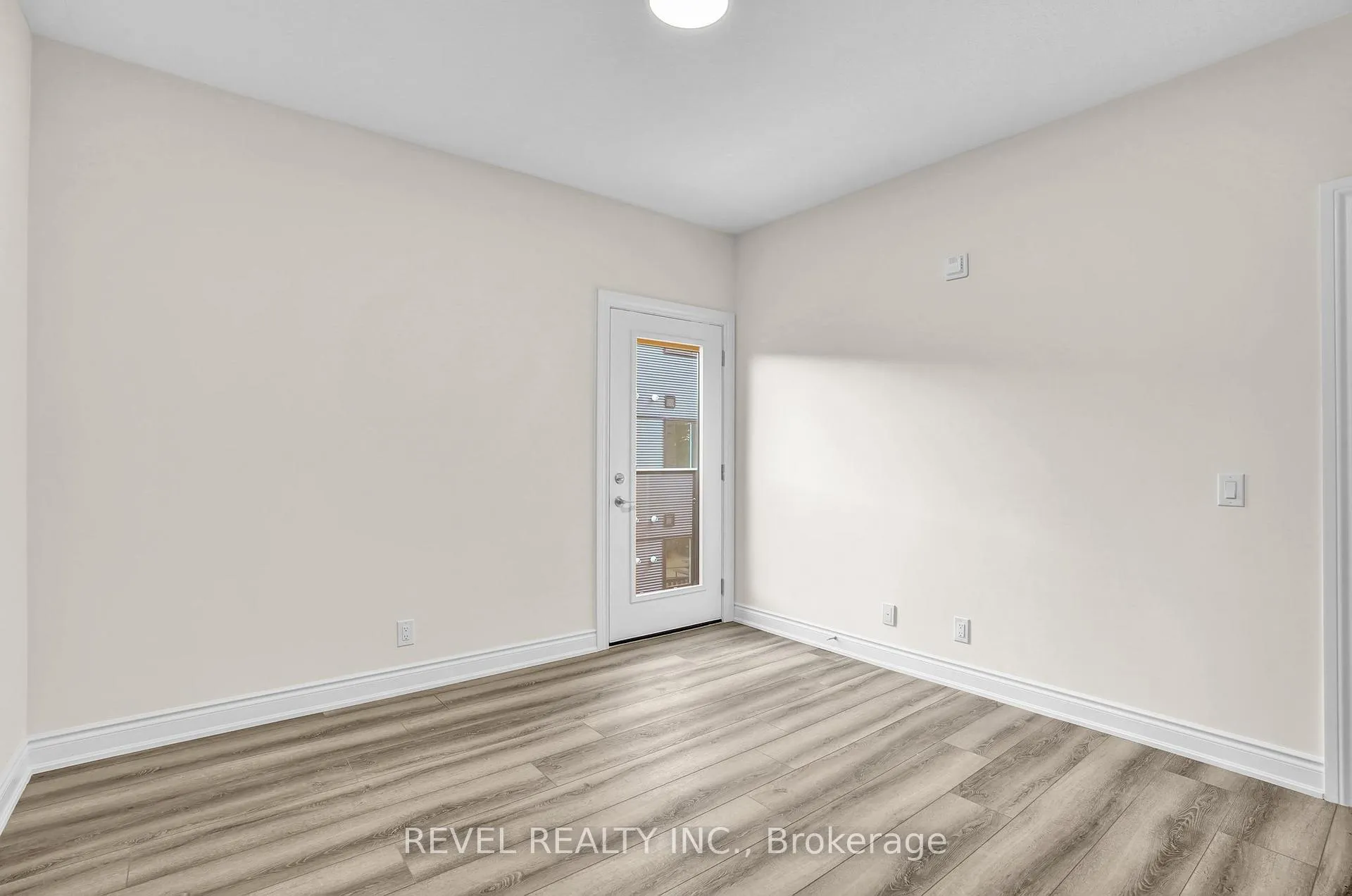Photo 15 of Unit 2A, 261 King Street E, Hamilton, Stoney Creek — HOMEH