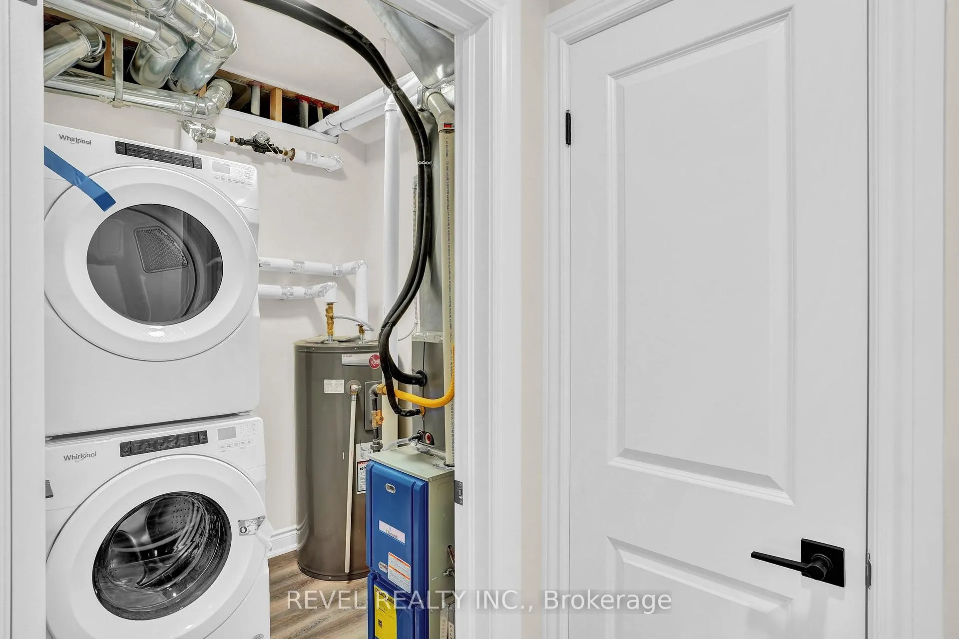 Photo 18 of Unit 2A, 261 King Street E, Hamilton, Stoney Creek — HOMEH