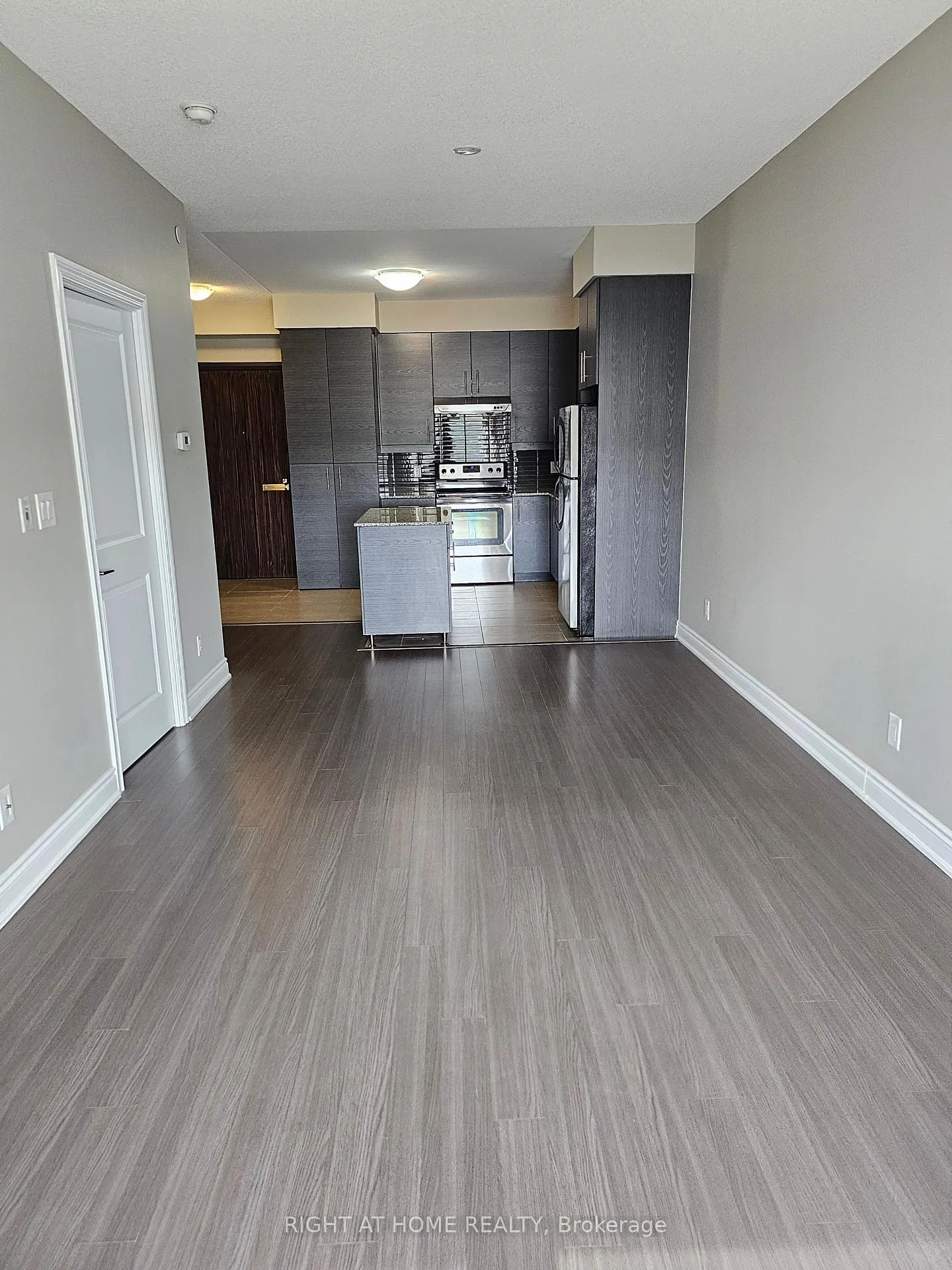 Photo 3 of Unit 511, 325 South Park Road, Markham, Commerce Valley — HOMEH