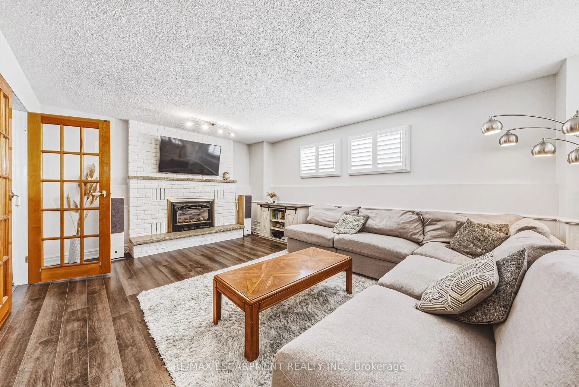 Photo 17 of 32 Ainsworth Street, Hamilton, Stoney Creek Mountain — HOMEH