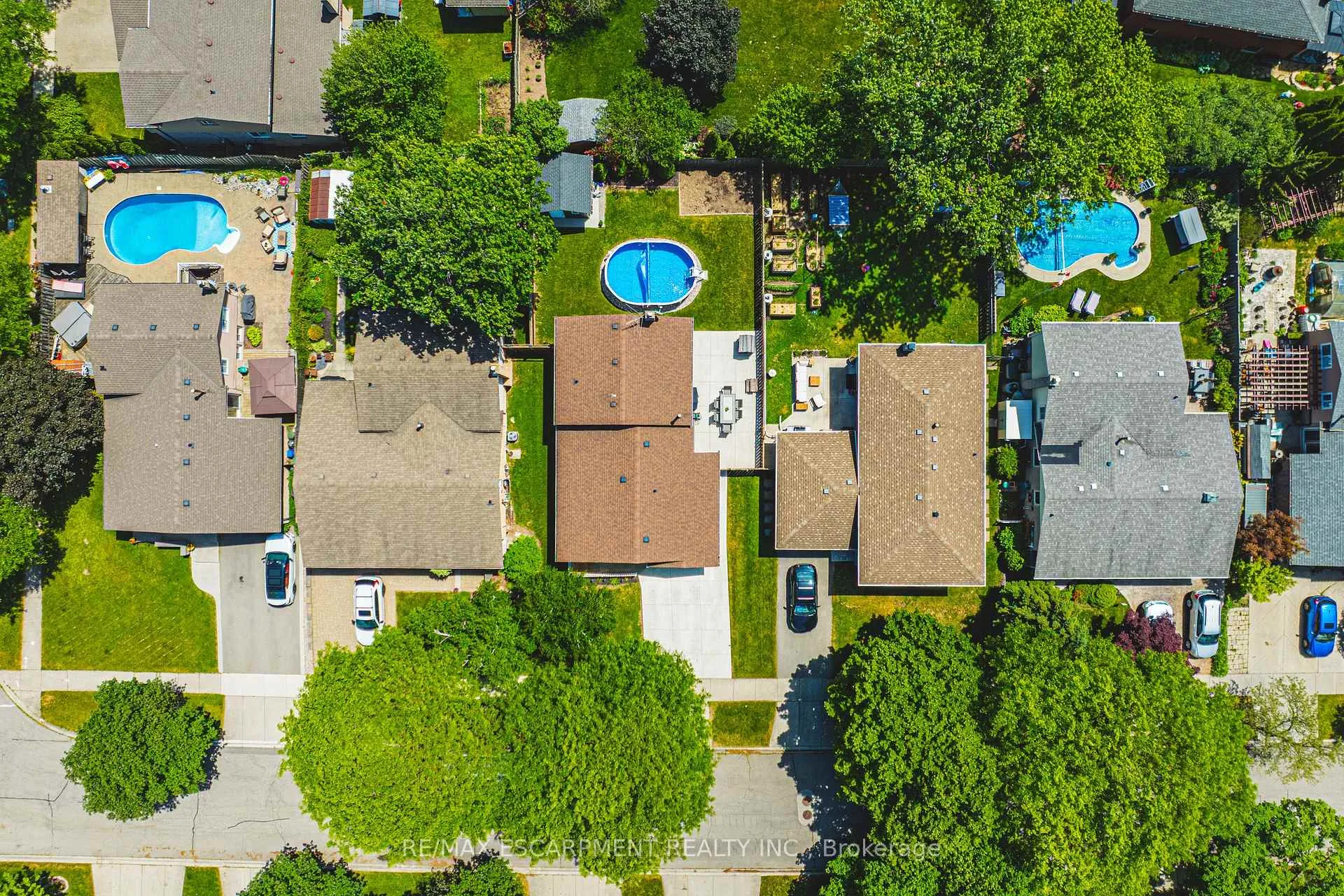 Photo 32 of 32 Ainsworth Street, Hamilton, Stoney Creek Mountain — HOMEH