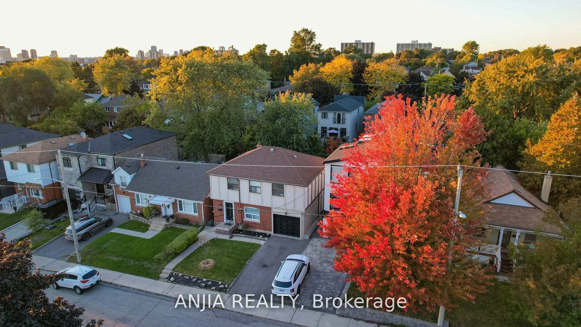 Photo 38 of 76 Adair Road, Toronto, O'Connor-Parkview — HOMEH