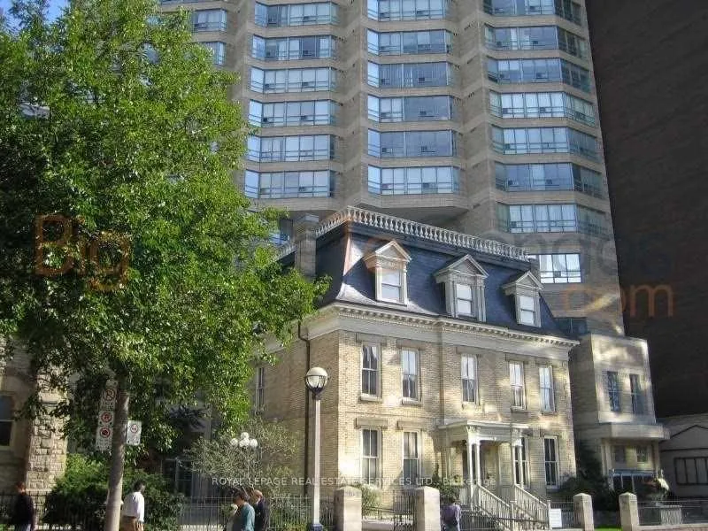 Photo of Unit 1503, 71 Simcoe Street