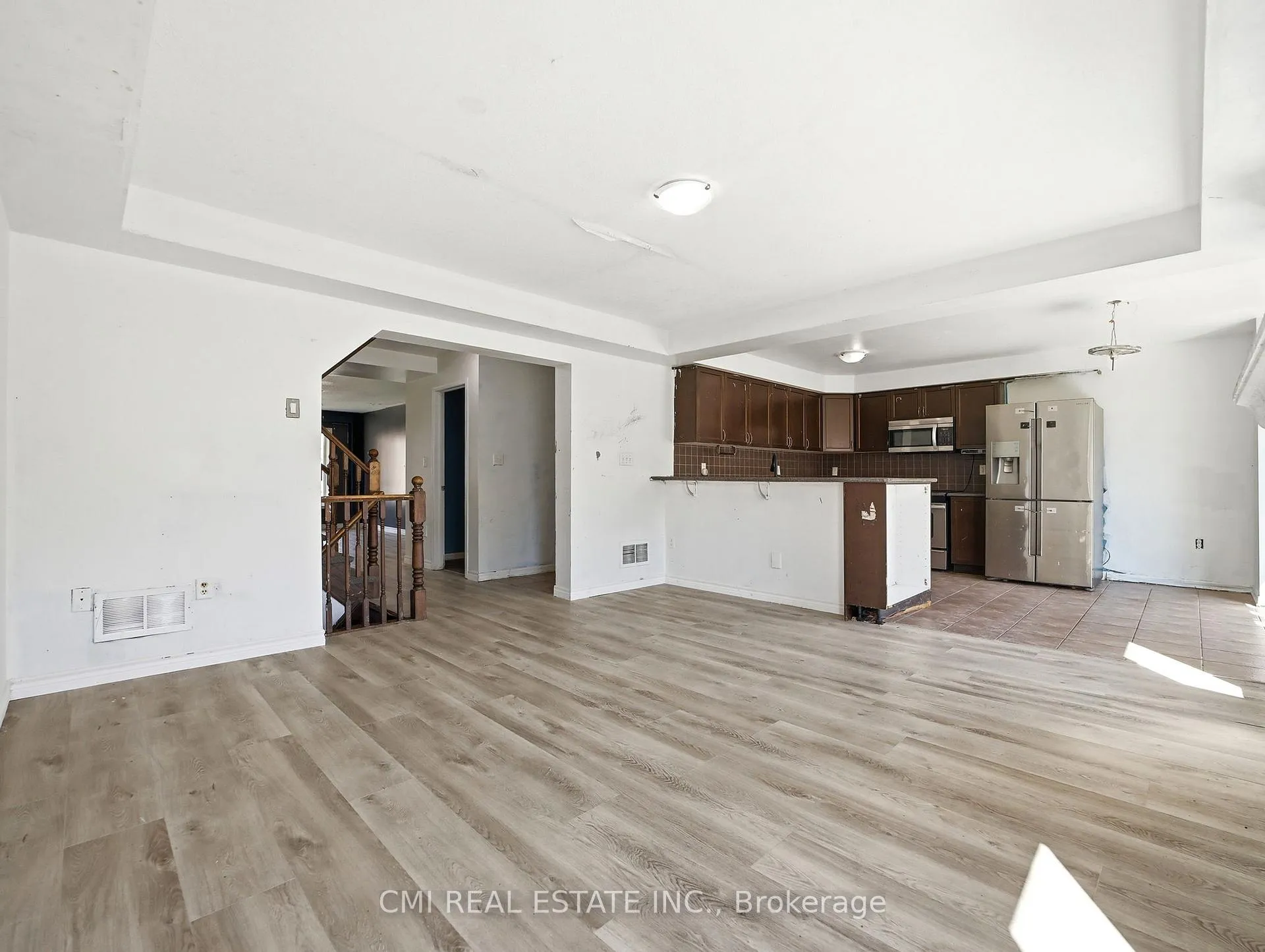 Photo 11 of 155 Fletcher Circle, Cambridge, Silver Heights — HOMEH