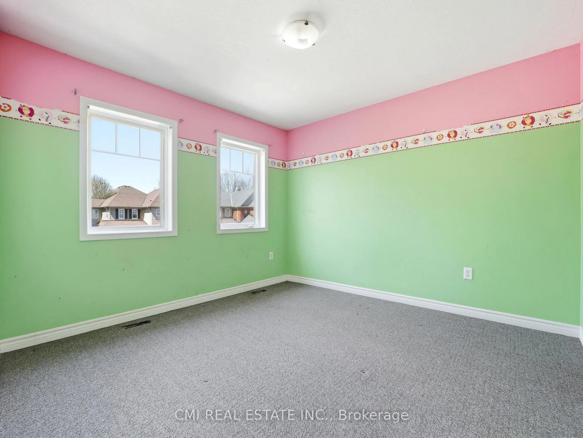 Photo 23 of 155 Fletcher Circle, Cambridge, Silver Heights — HOMEH