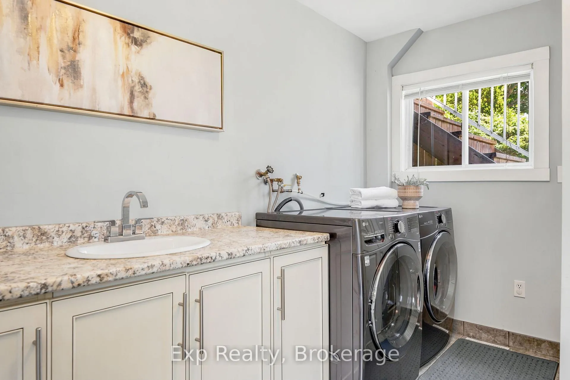 Photo 18 of 48 Elgin Street N, Cramahe, Colborne — HOMEH