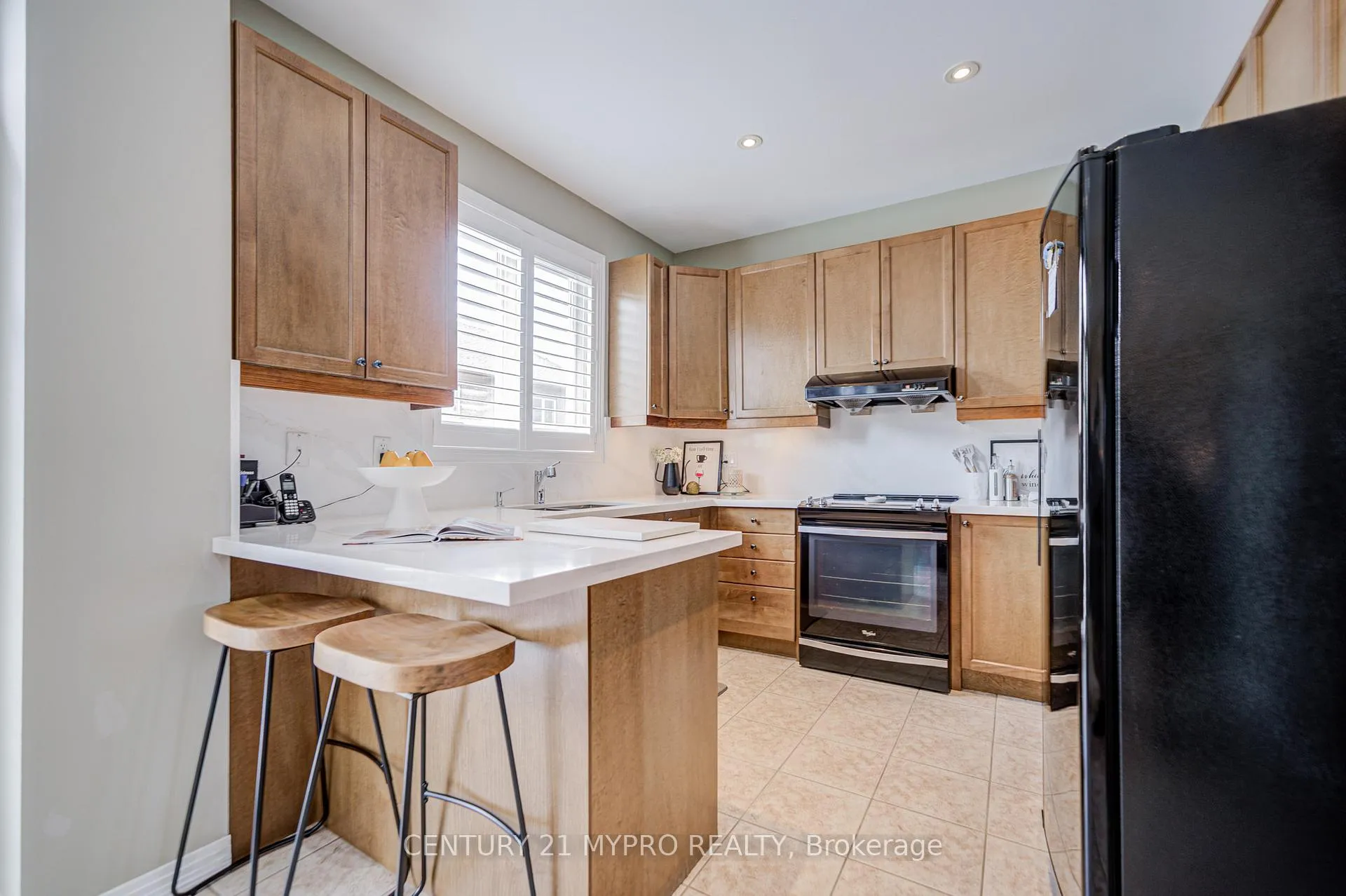 Photo 12 of 31 Starhill Crescent, Markham, Cachet — HOMEH