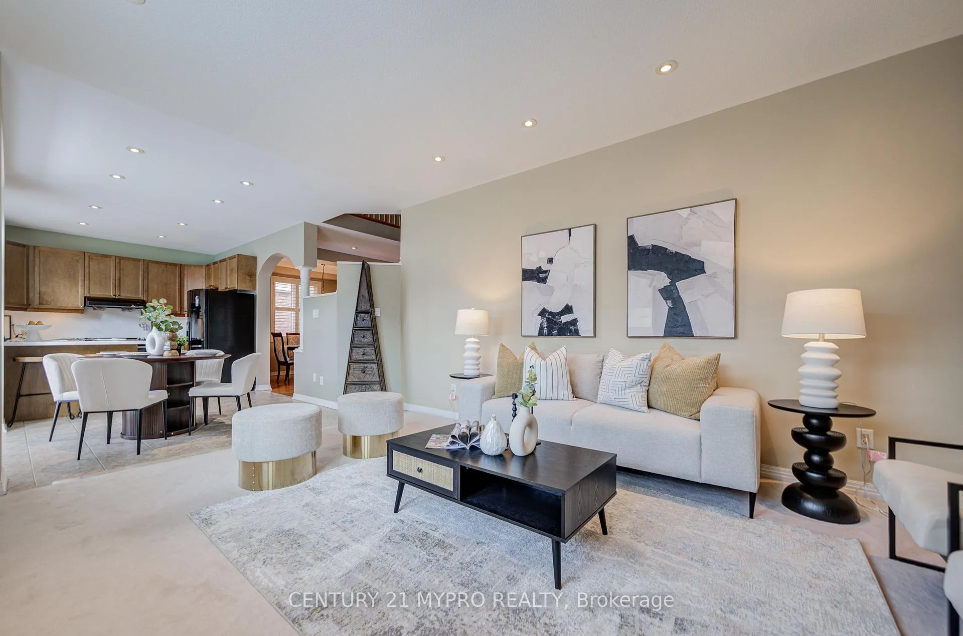 Photo 18 of 31 Starhill Crescent, Markham, Cachet — HOMEH
