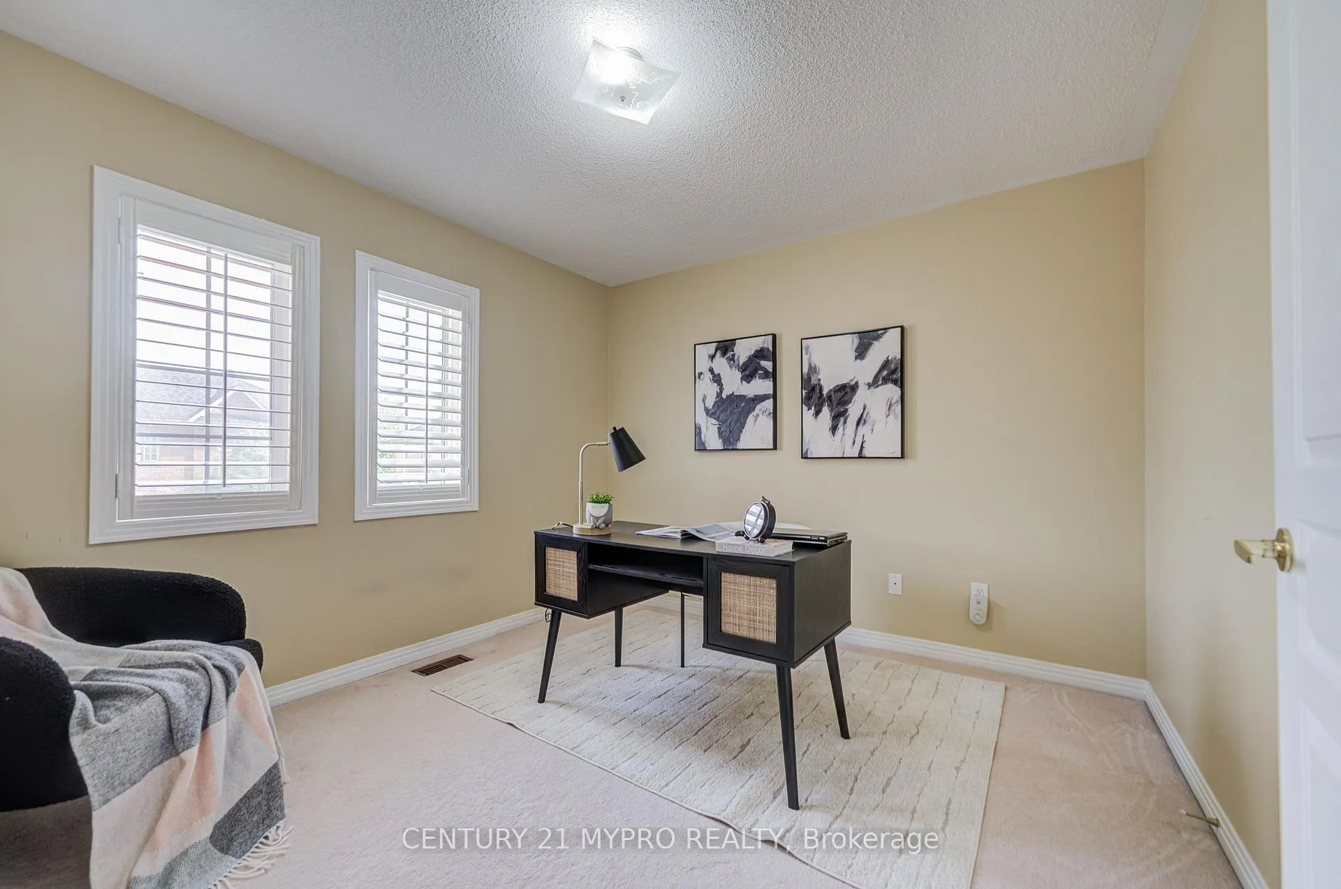 Photo 26 of 31 Starhill Crescent, Markham, Cachet — HOMEH