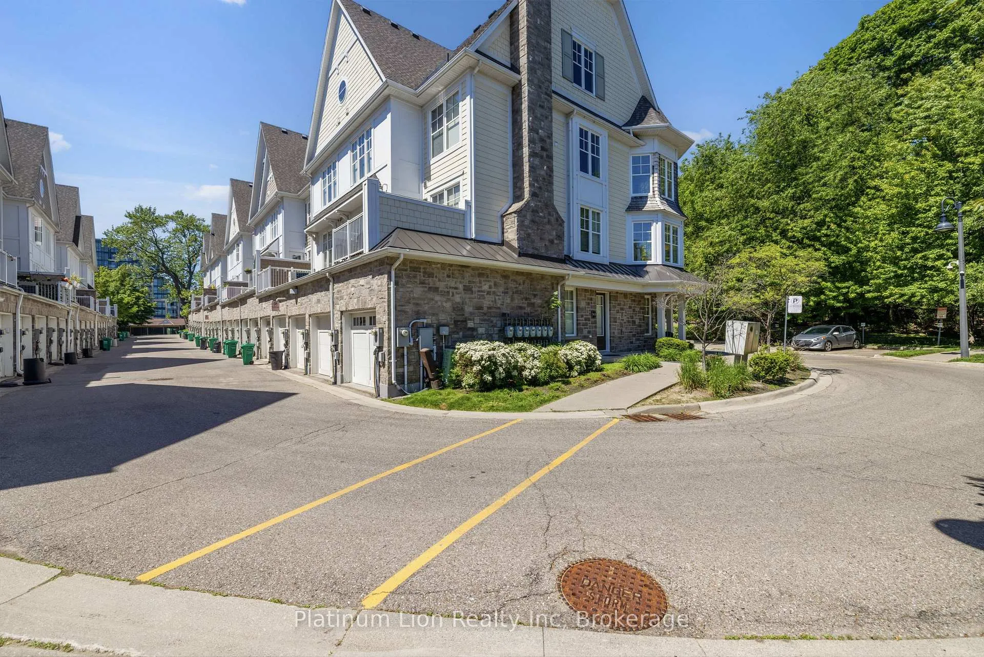 Photo 1 of Unit 904, 1011 Deta Road, Mississauga, Lakeview — HOMEH