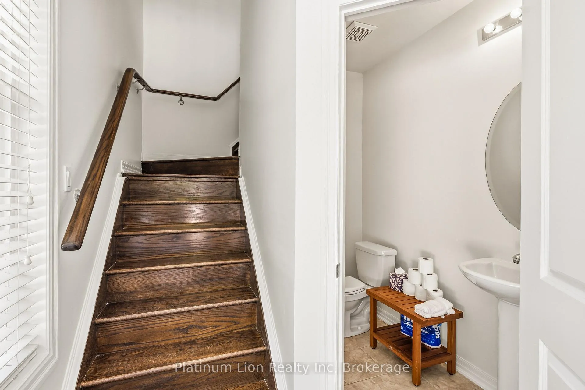 Photo 7 of Unit 904, 1011 Deta Road, Mississauga, Lakeview — HOMEH