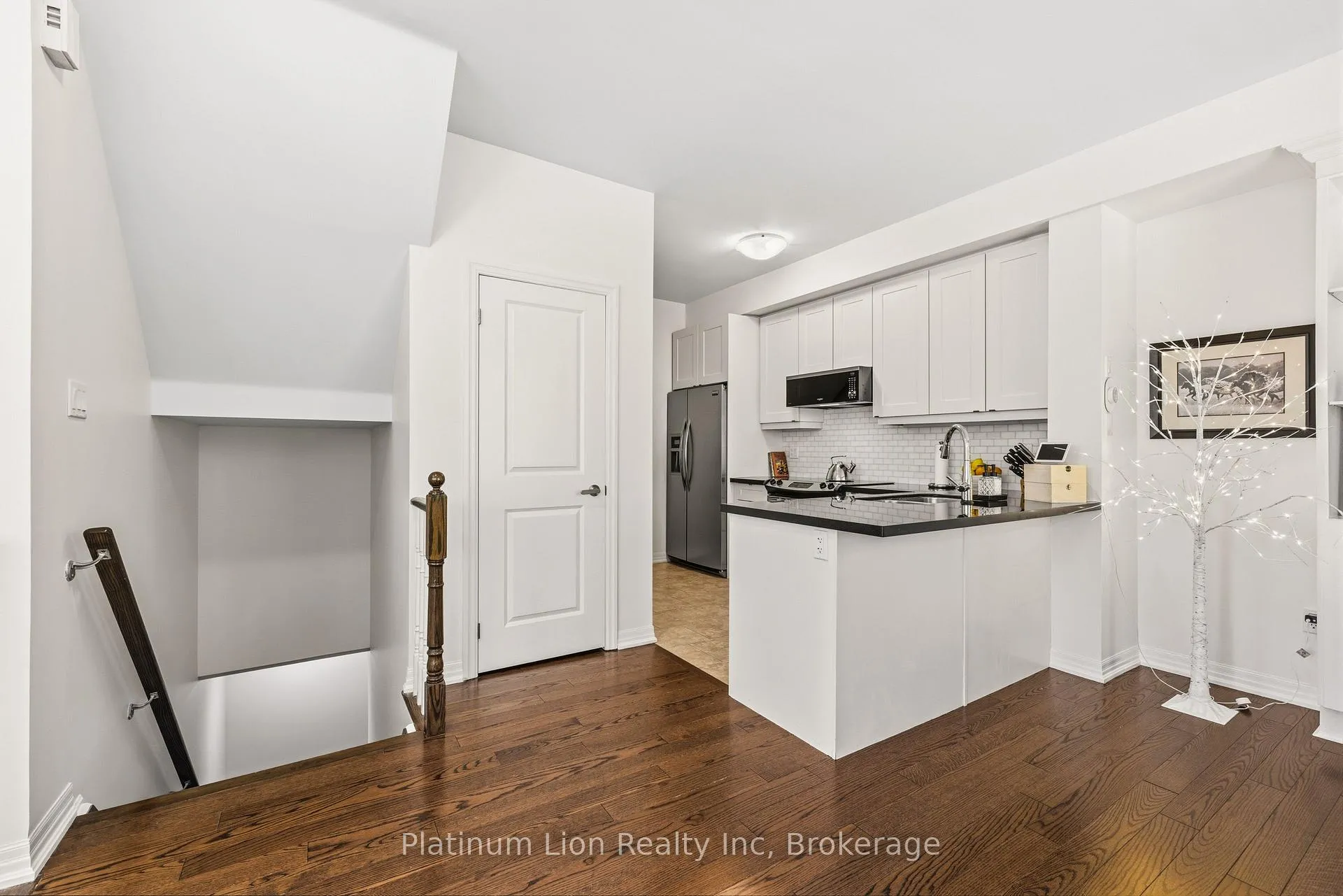Photo 17 of Unit 904, 1011 Deta Road, Mississauga, Lakeview — HOMEH