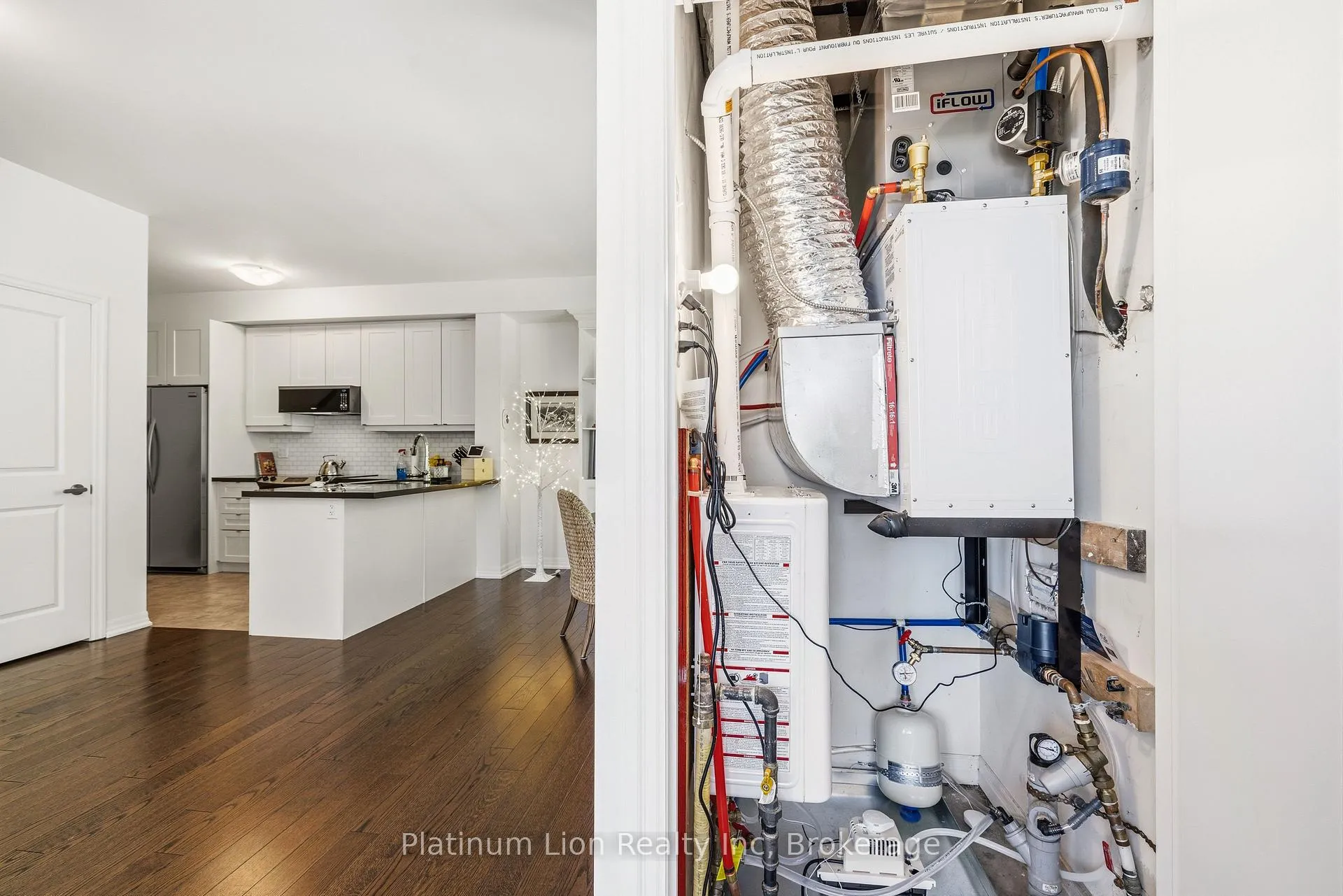 Photo 36 of Unit 904, 1011 Deta Road, Mississauga, Lakeview — HOMEH