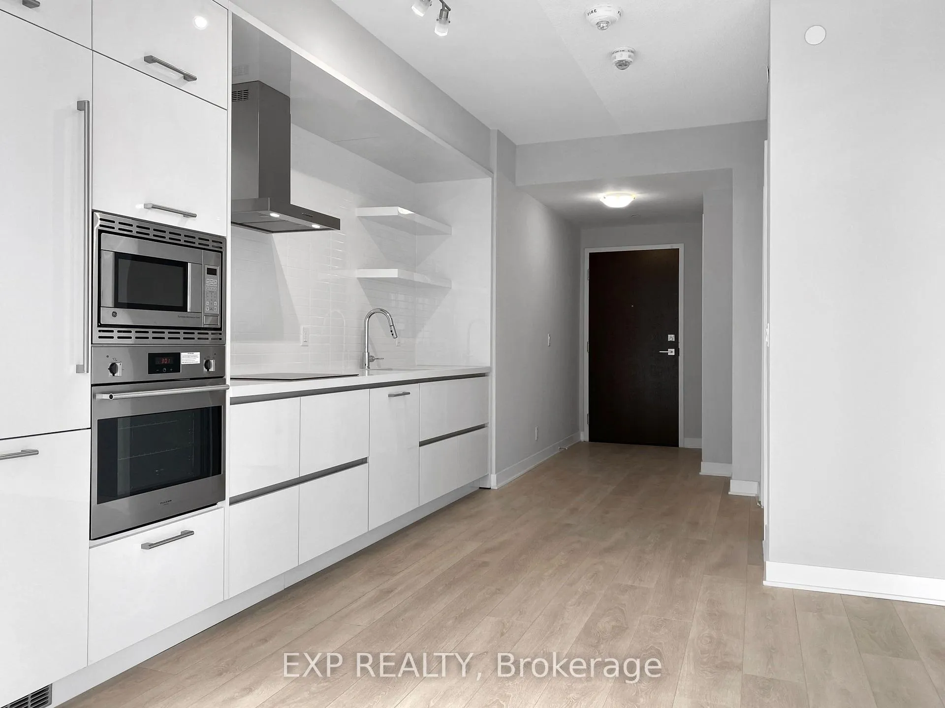 Photo 9 of Unit 1906, 2221 Yonge Street, Toronto, Mount Pleasant West — HOMEH