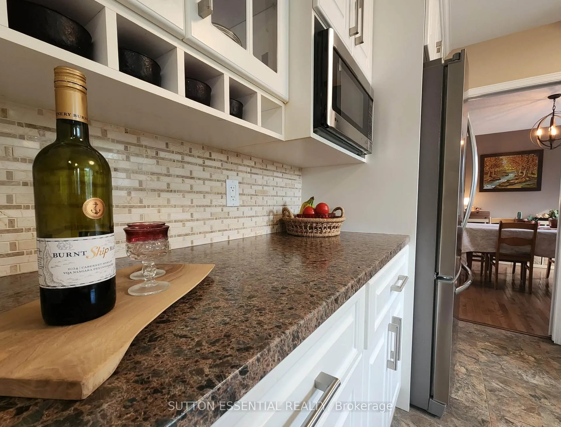 Photo 13 of 136 Margaret Place, Brockville — HOMEH