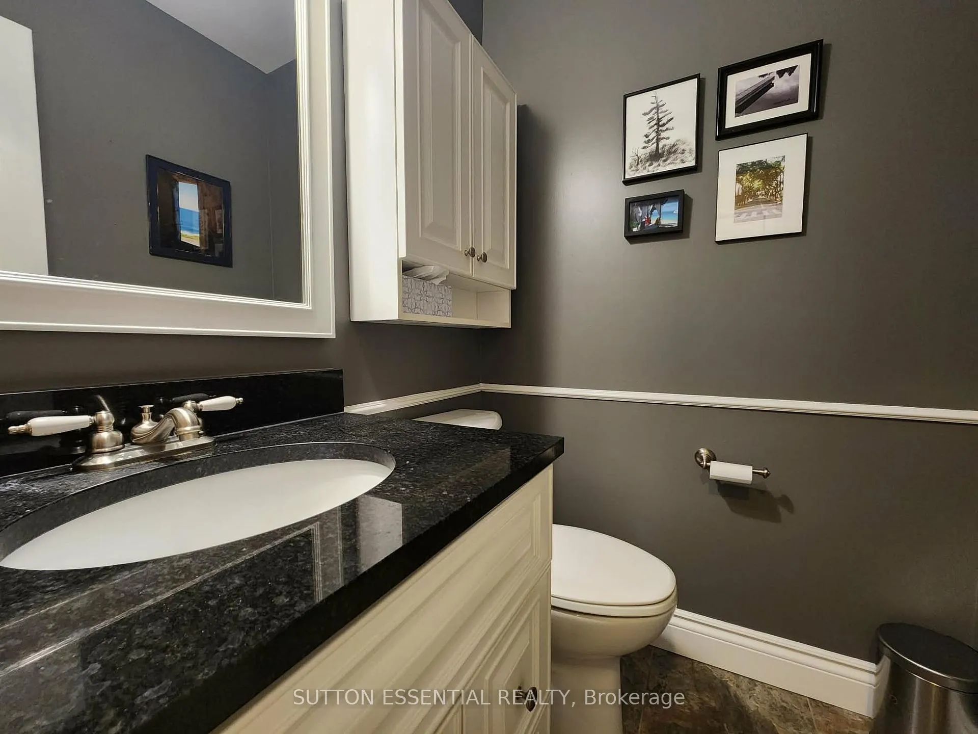 Photo 24 of 136 Margaret Place, Brockville — HOMEH