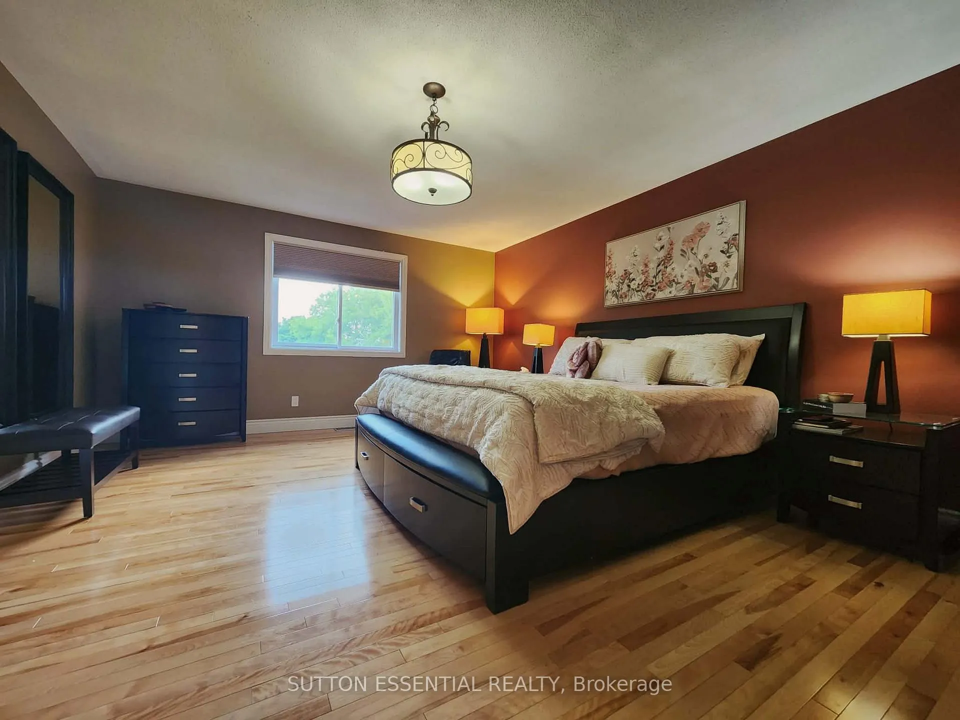 Photo 30 of 136 Margaret Place, Brockville — HOMEH