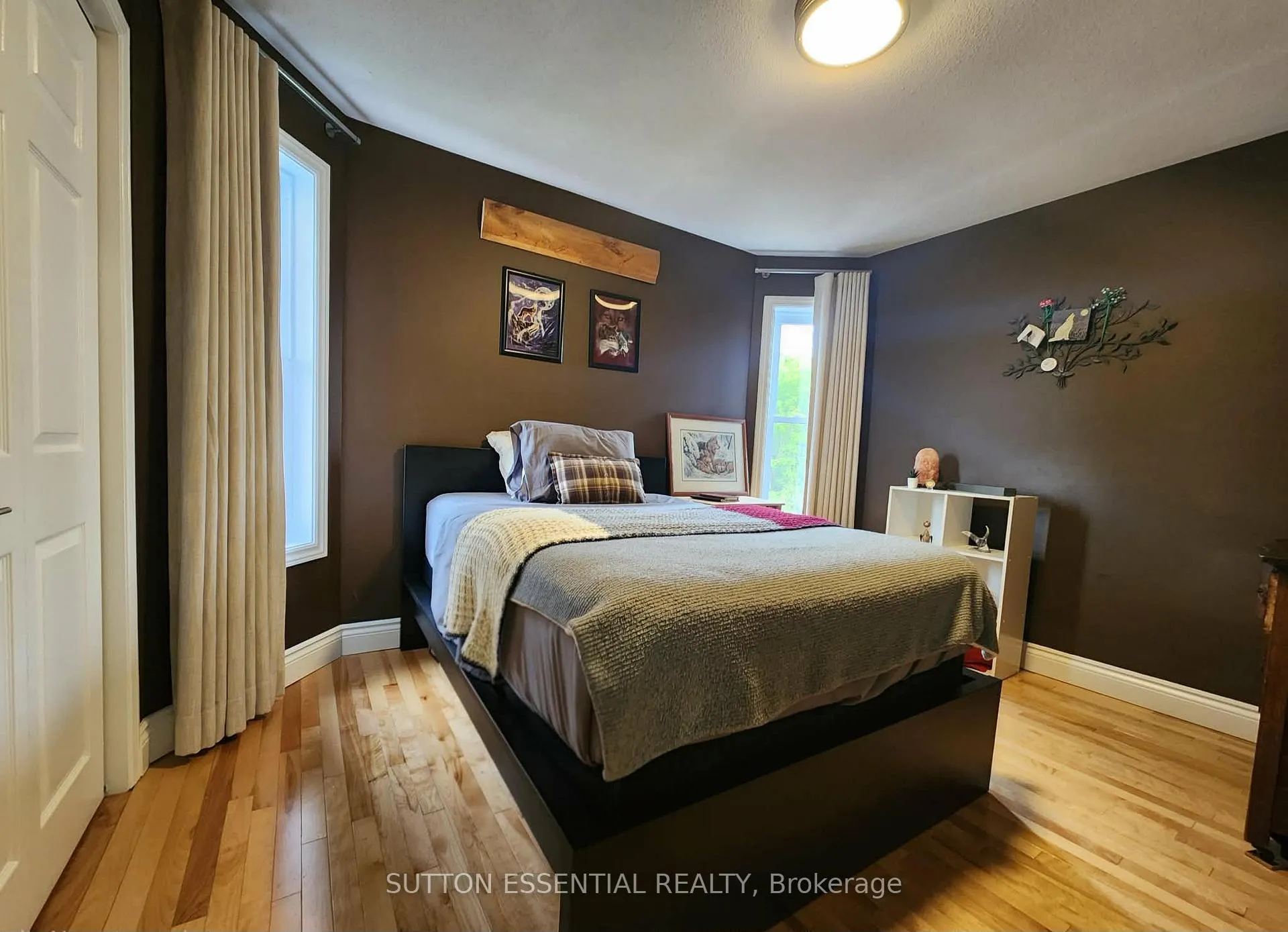 Photo 36 of 136 Margaret Place, Brockville — HOMEH
