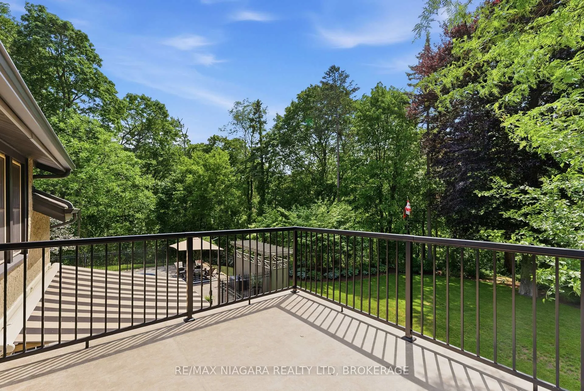 Photo 19 of 8 Giles Crescent, Pelham, Fonthill — HOMEH