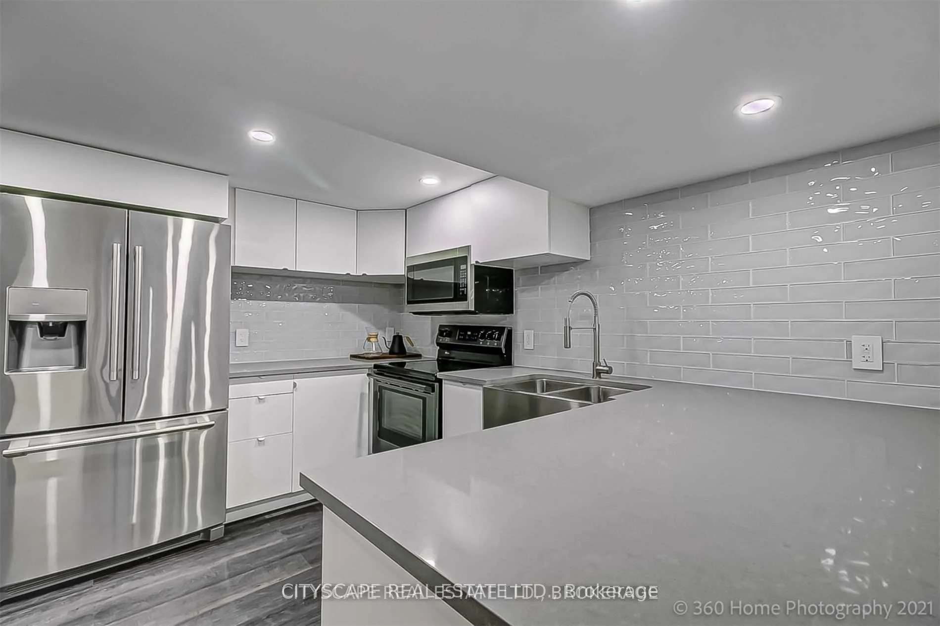 Photo 4 of Unit Bsmt, 176 Wellesworth Drive, Etobicoke, Eringate-Centennial-West Deane — HOMEH