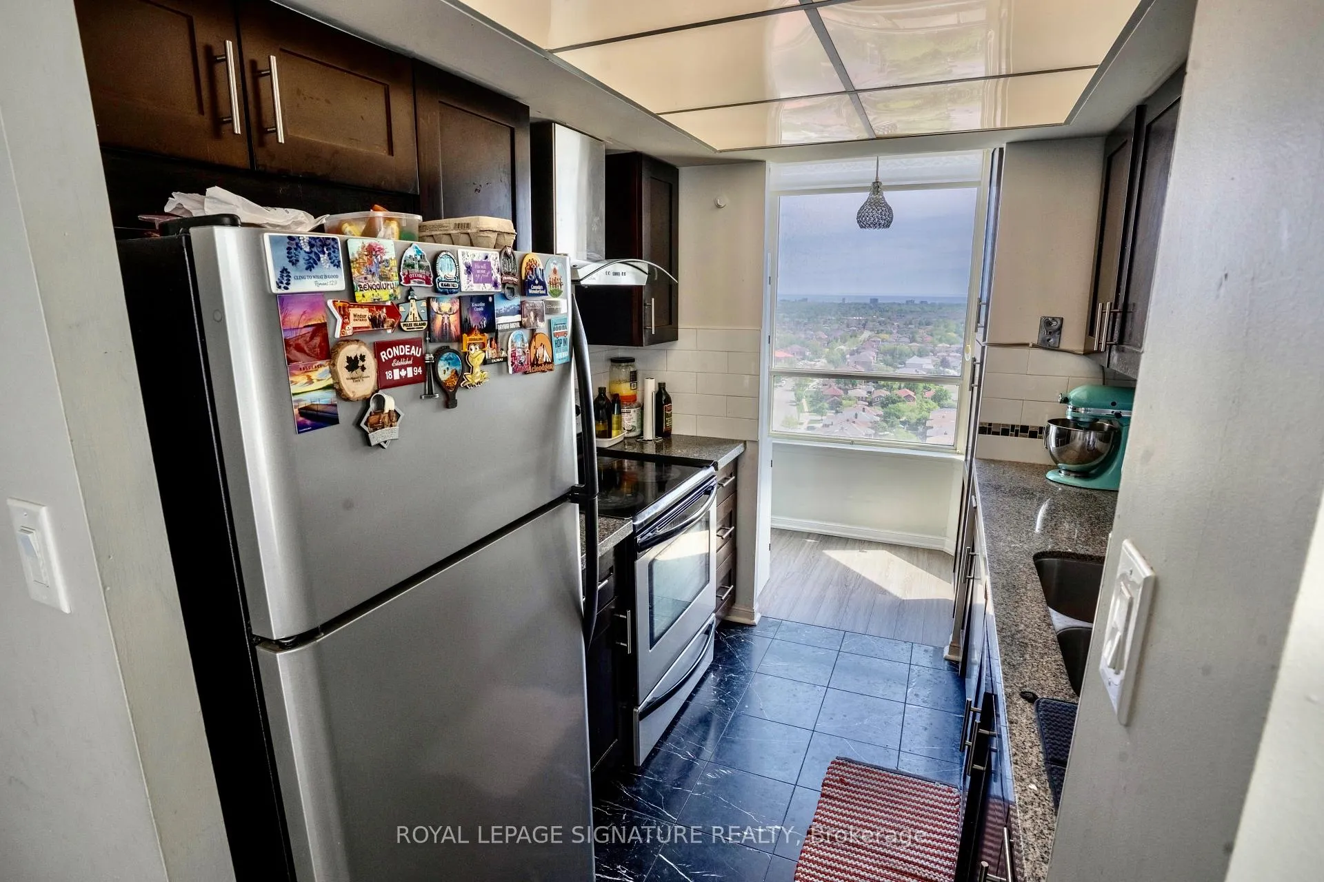 Photo 9 of Unit 1905, 550 Webb Drive, Mississauga, City Centre — HOMEH