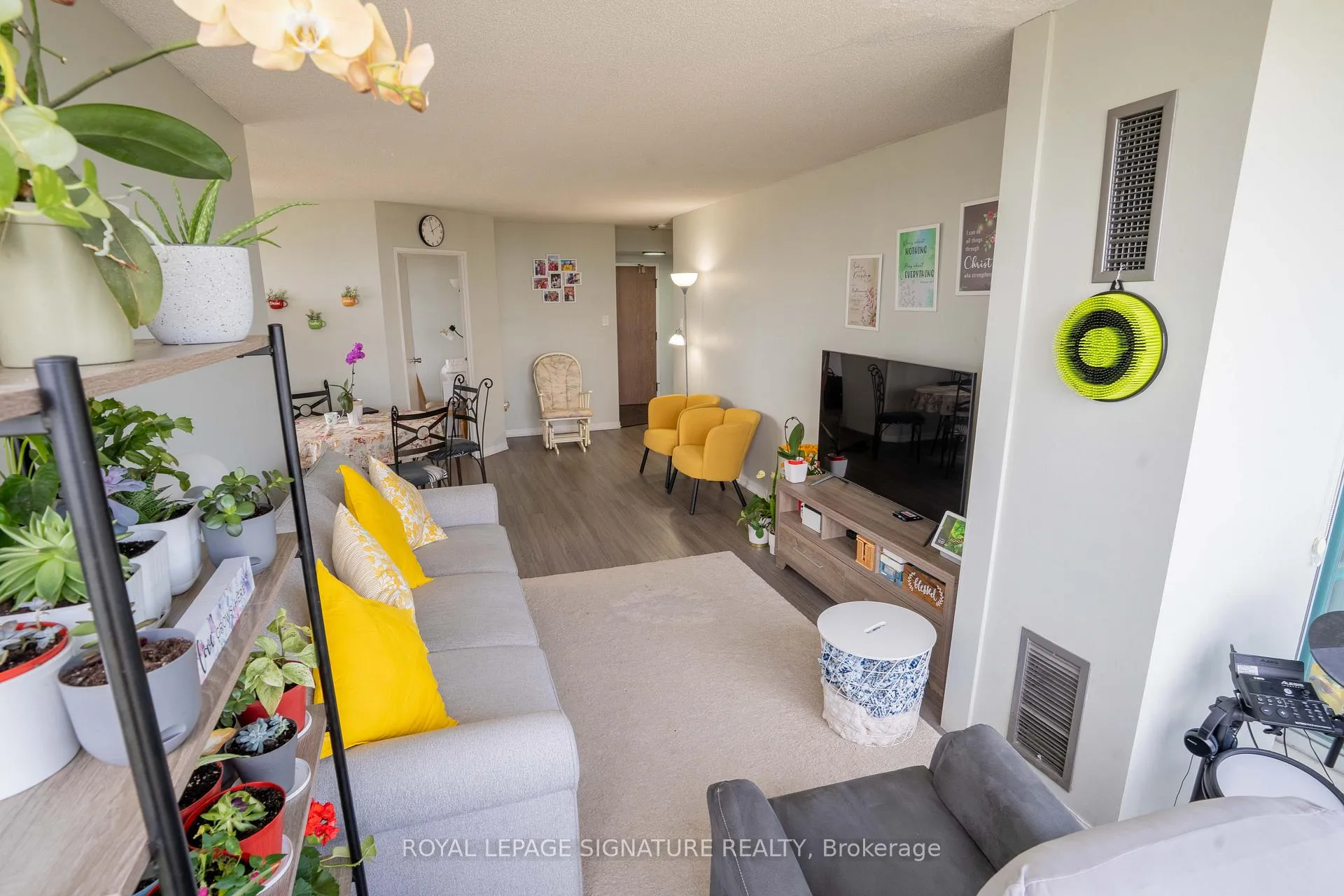 Photo 16 of Unit 1905, 550 Webb Drive, Mississauga, City Centre — HOMEH