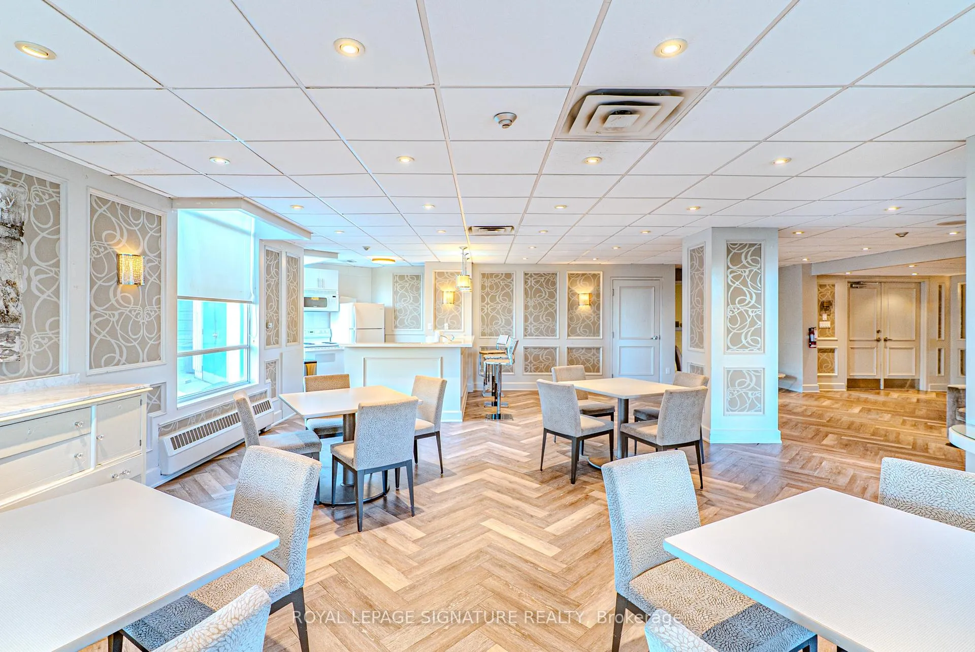 Photo 24 of Unit 1905, 550 Webb Drive, Mississauga, City Centre — HOMEH