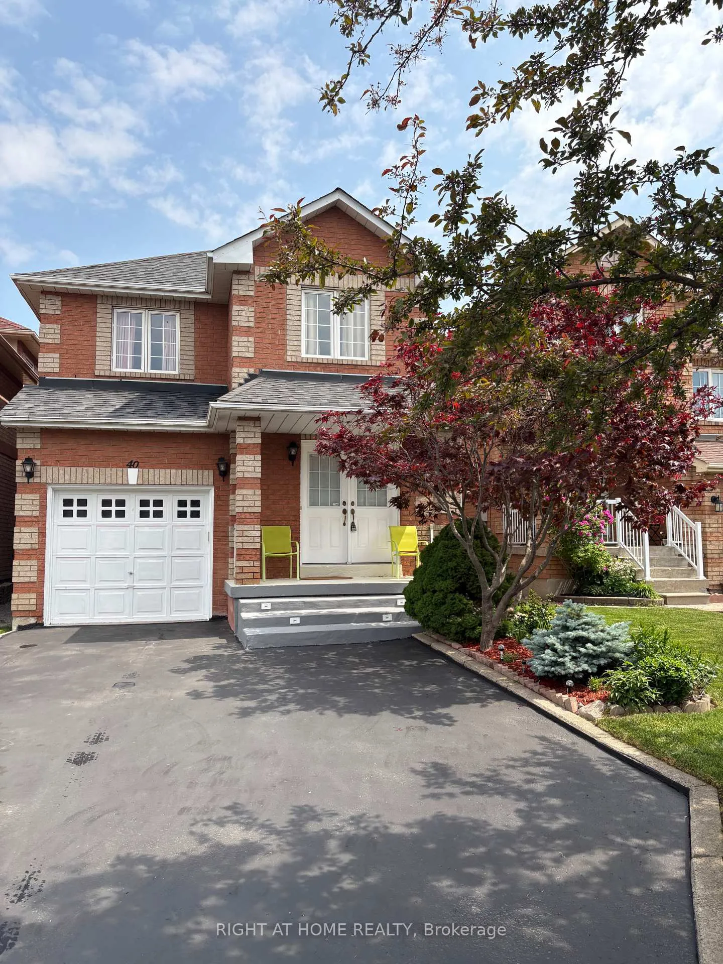 Photo 1 of 40 Vogue Street, Markham, Rouge River Estates — HOMEH