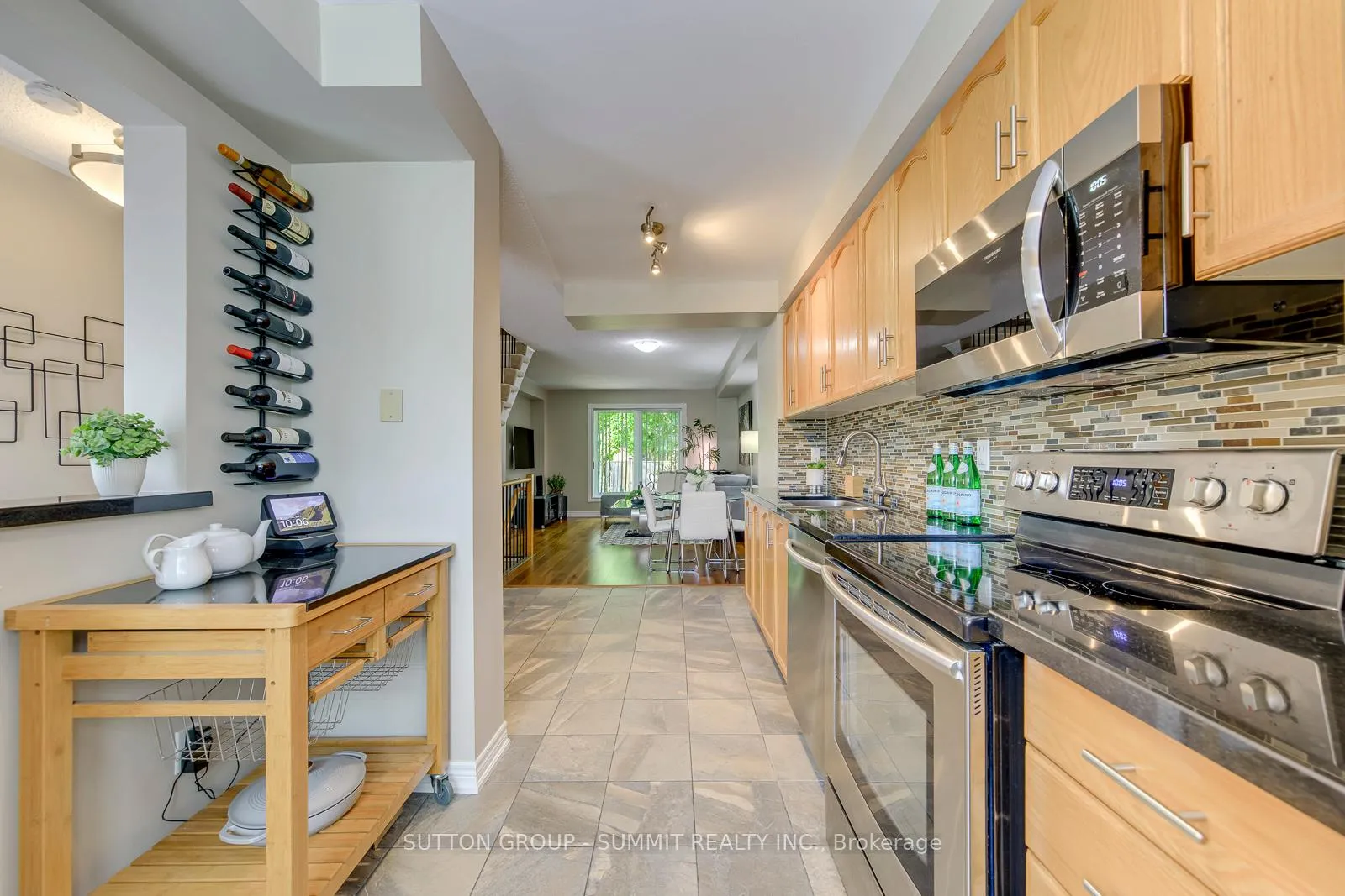 Photo 11 of 5865 Dalebrook Crescent, Mississauga, Central Erin Mills — HOMEH