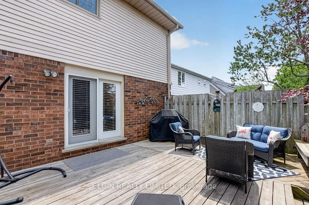 Photo 33 of 29 Trevithick Terrace, St. Thomas — HOMEH