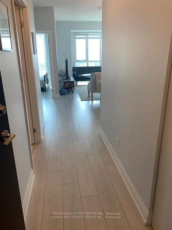 Photo 4 of Unit 902, 65 Yorkland Boulevard, Brampton, Goreway Drive Corridor — HOMEH