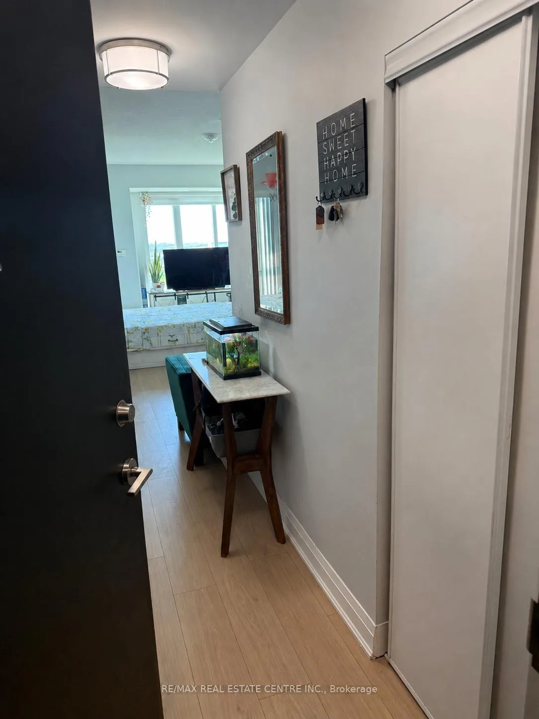 Photo 5 of Unit 902, 65 Yorkland Boulevard, Brampton, Goreway Drive Corridor — HOMEH