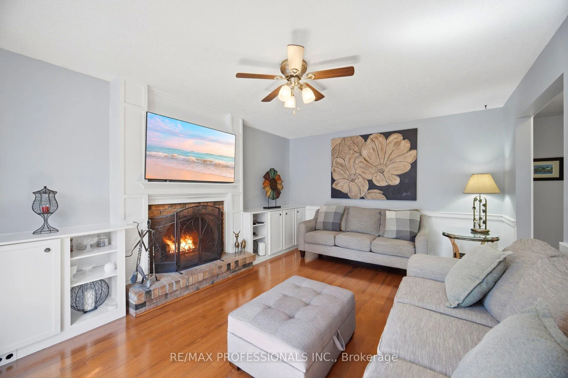 Photo 15 of 40 Braidwood Lake Road, Brampton, Heart Lake West — HOMEH