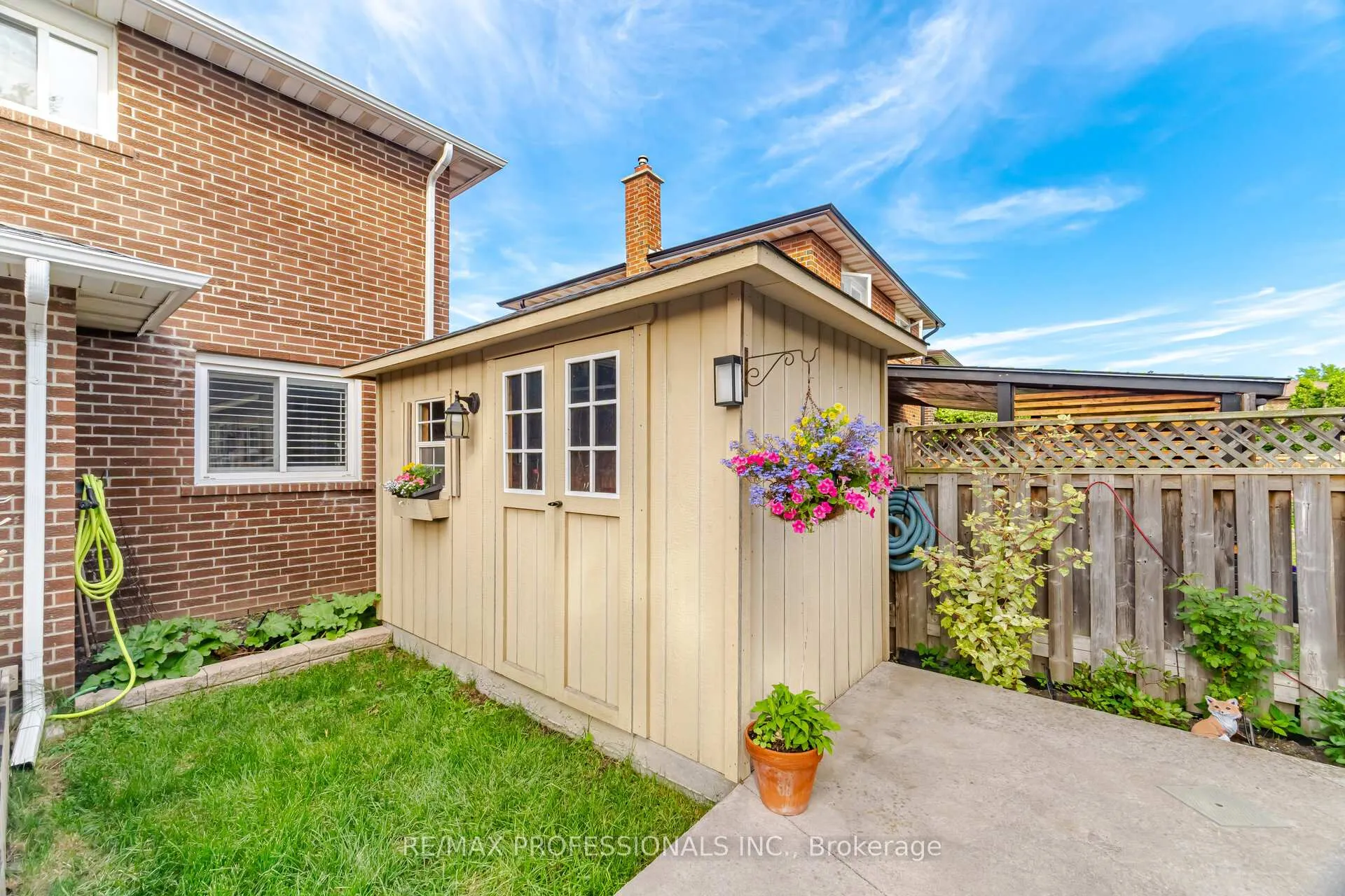 Photo 48 of 40 Braidwood Lake Road, Brampton, Heart Lake West — HOMEH