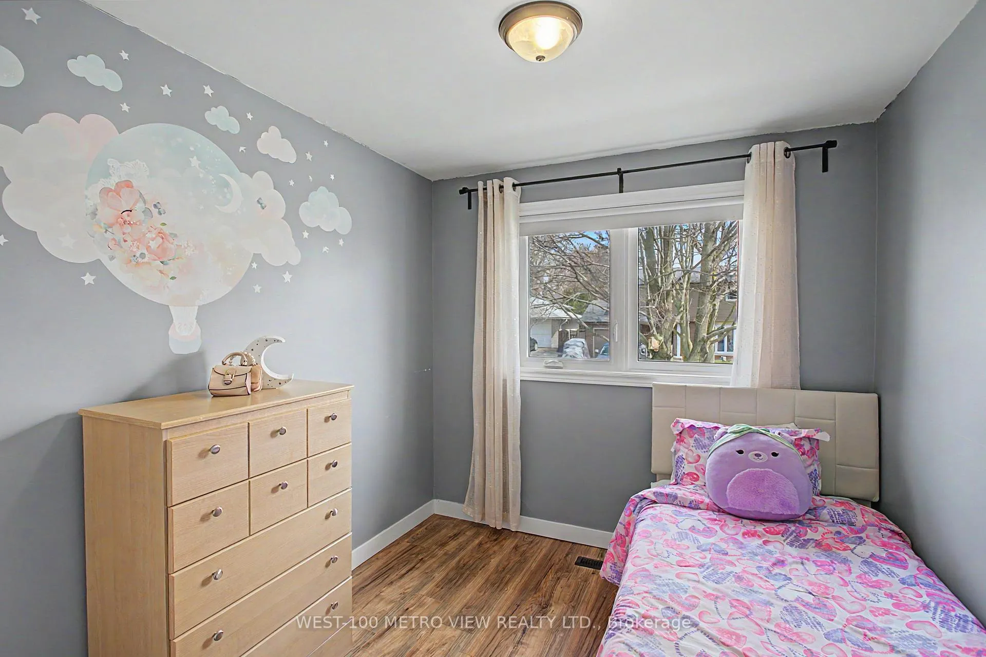 Photo 14 of 2144 Sandringham Drive, Burlington, Brant Hills — HOMEH