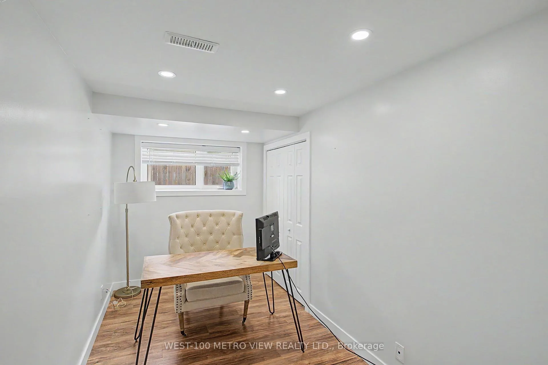 Photo 19 of 2144 Sandringham Drive, Burlington, Brant Hills — HOMEH