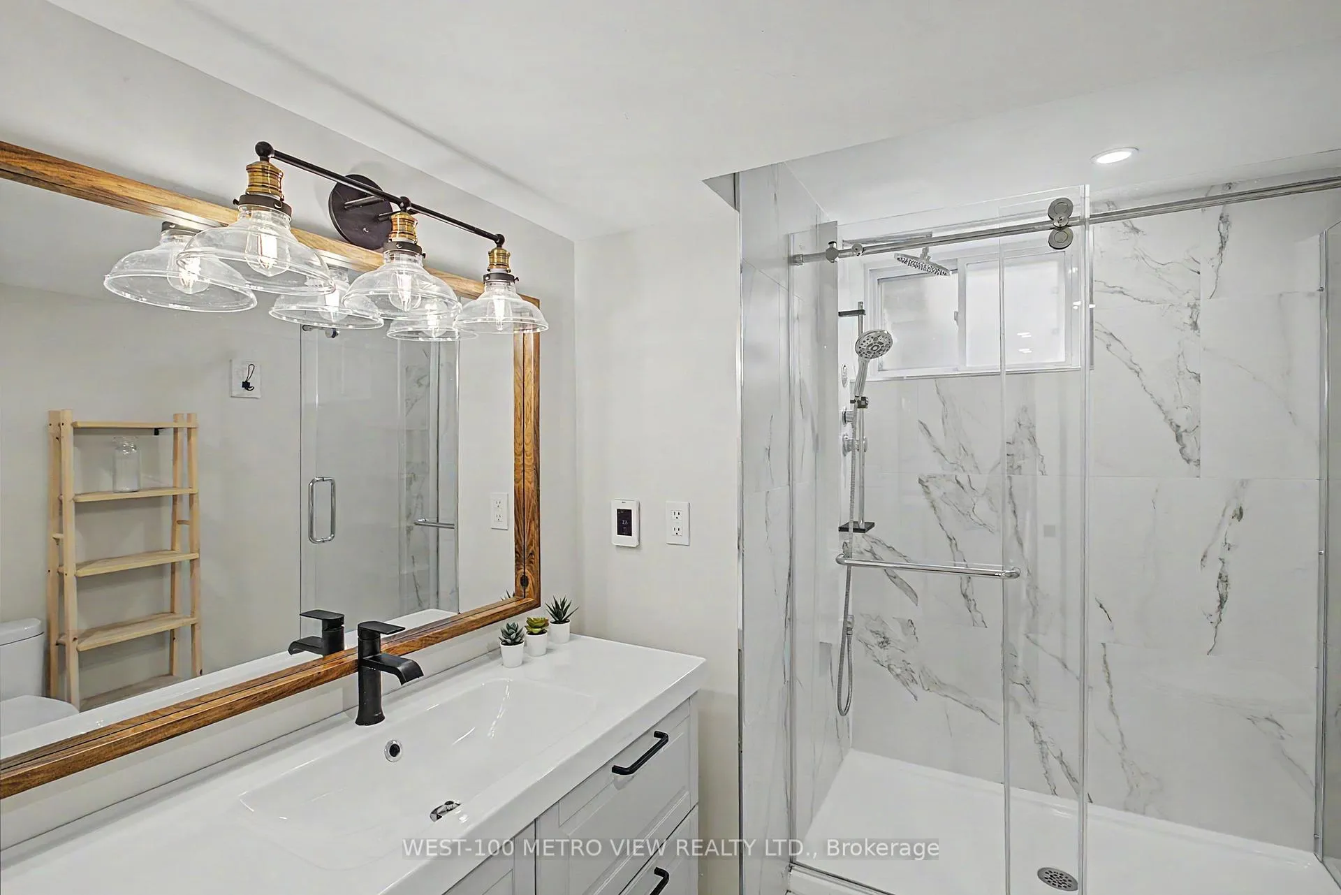 Photo 27 of 2144 Sandringham Drive, Burlington, Brant Hills — HOMEH